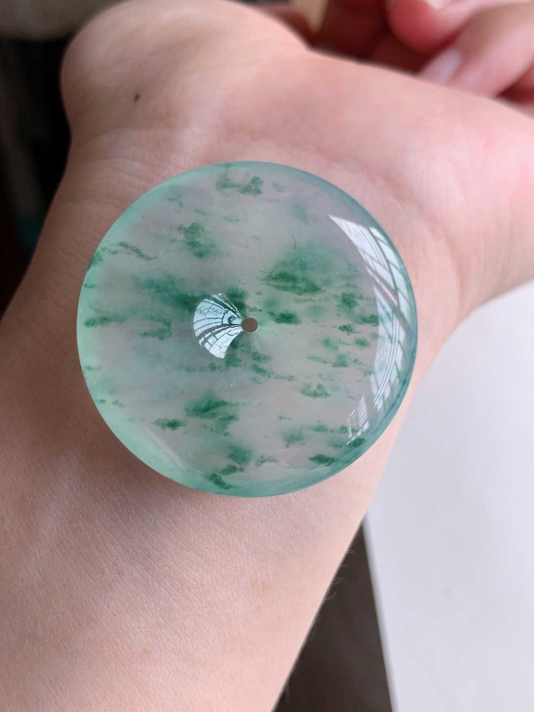 ️ 冰种飘花平安扣，冰透水润，飘花灵动，自然光拍摄，110419