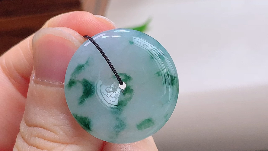 ️ 平安扣，尺寸24.1-4.4mm，包A附证书