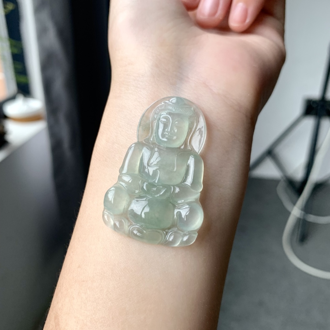 观音，色泽均匀，细腻优美，尺寸43.3/28.6/4.8，D8575BFD