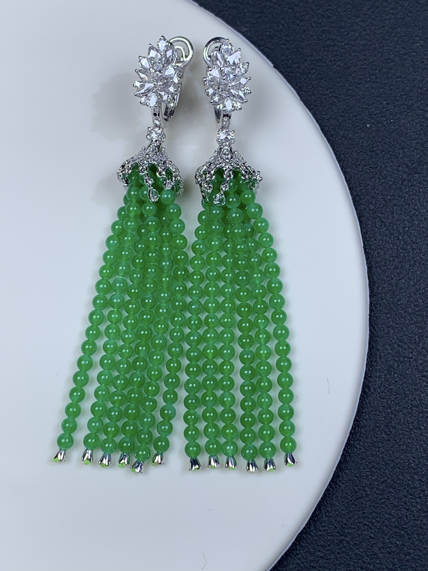 ️18k金镶嵌冰绿珠子耳包61-8.8-2.4