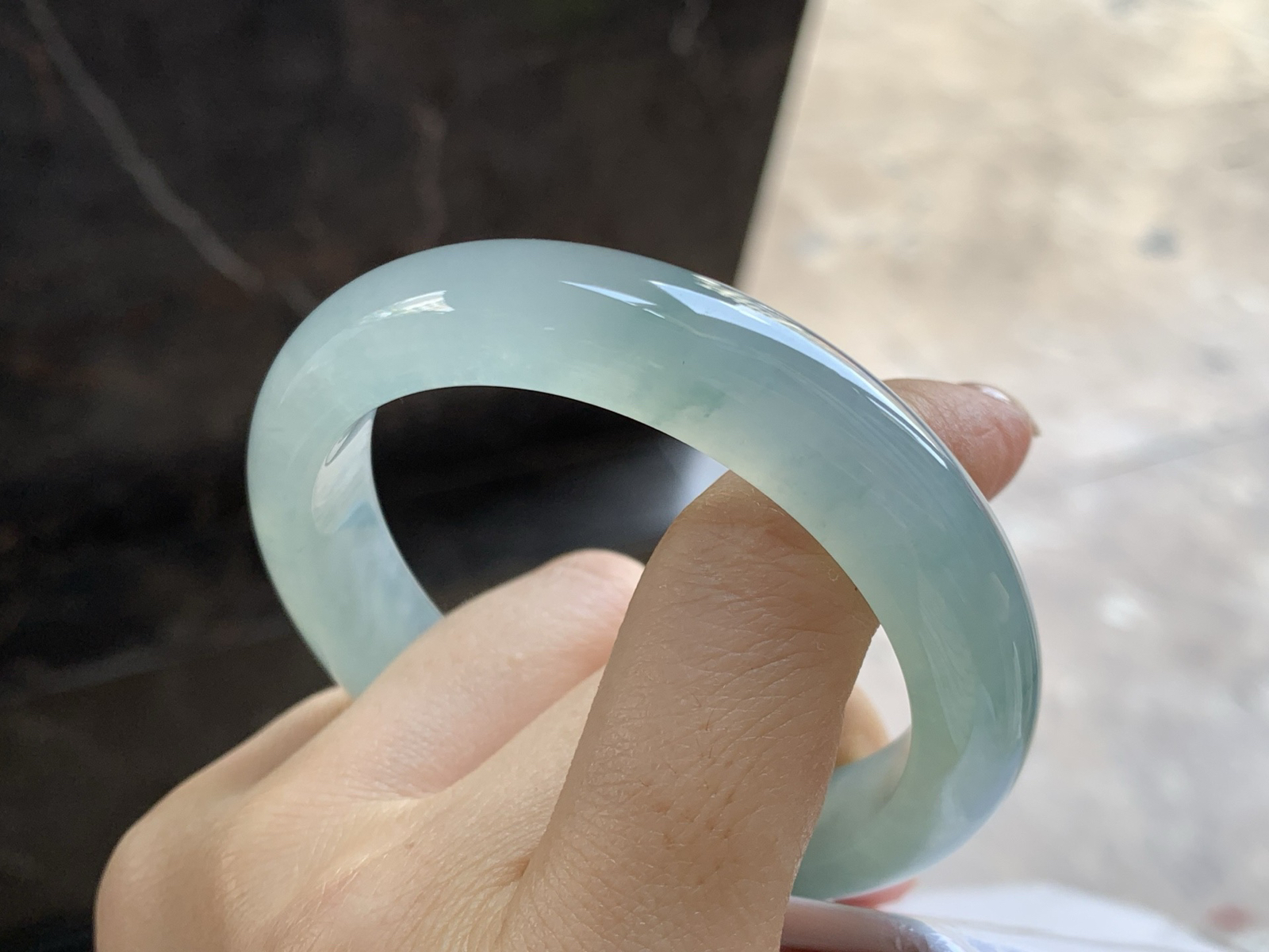 54-11.7-8.6

飘花手镯^_^种老肉细～上手漂亮耐看