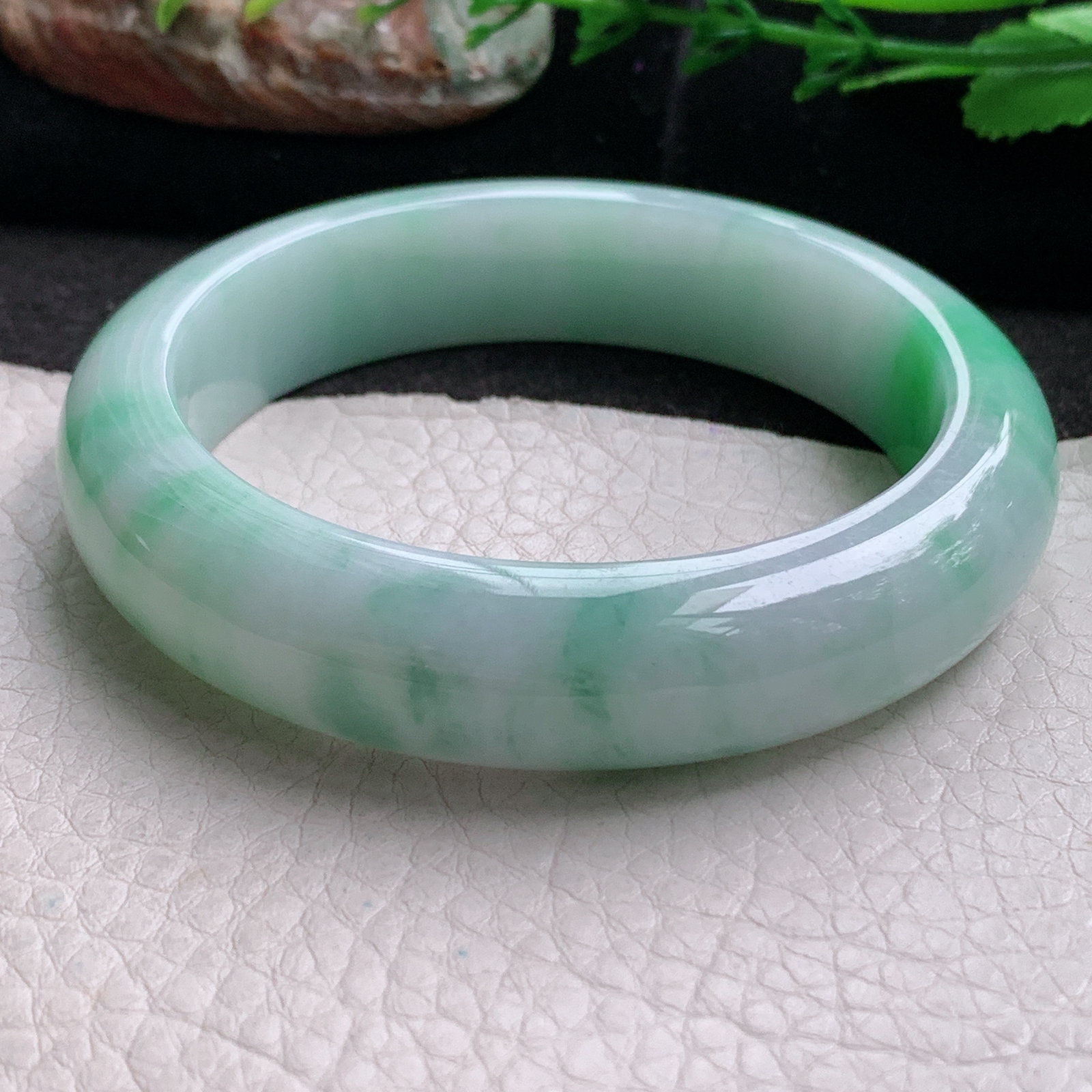 xc实拍57*14*10平安镯 天然缅甸翡翠a货手镯水润飘绿厚装玉镯子