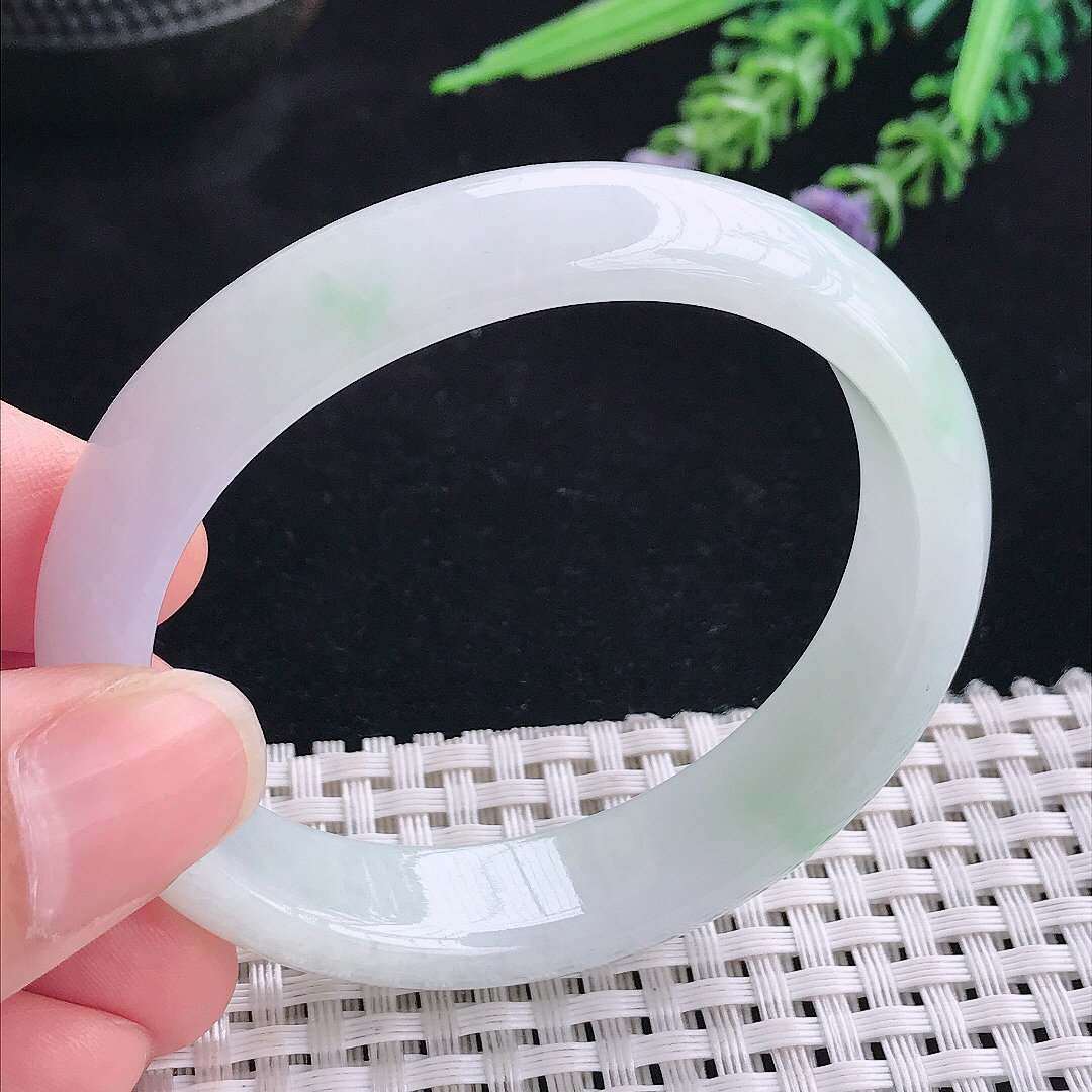 实拍A货翡翠53/47/13.2/7.3老坑秀气冰润贵妃手镯宽边玉镯平安镯