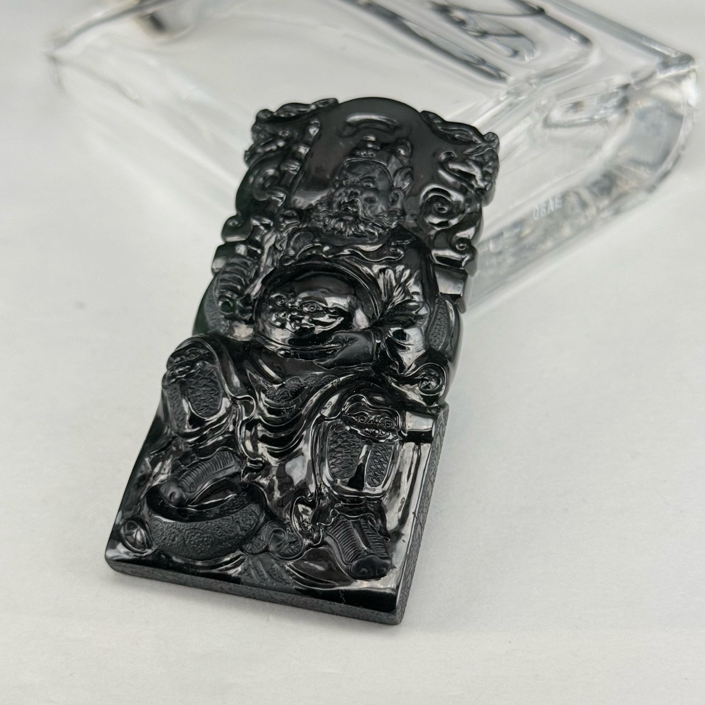 精品墨翠赵公明 种好色正 黑度极好 打灯通透 油性十足  尺寸66.1