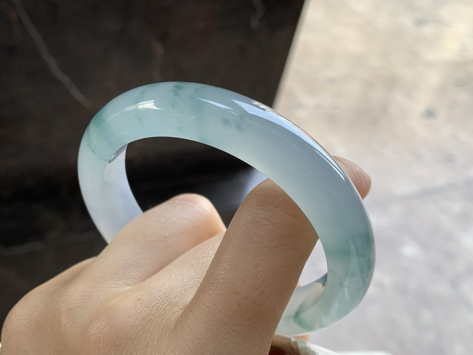 57.5-12.5-9冰种飘花手^_^冰味十足 飘花点缀