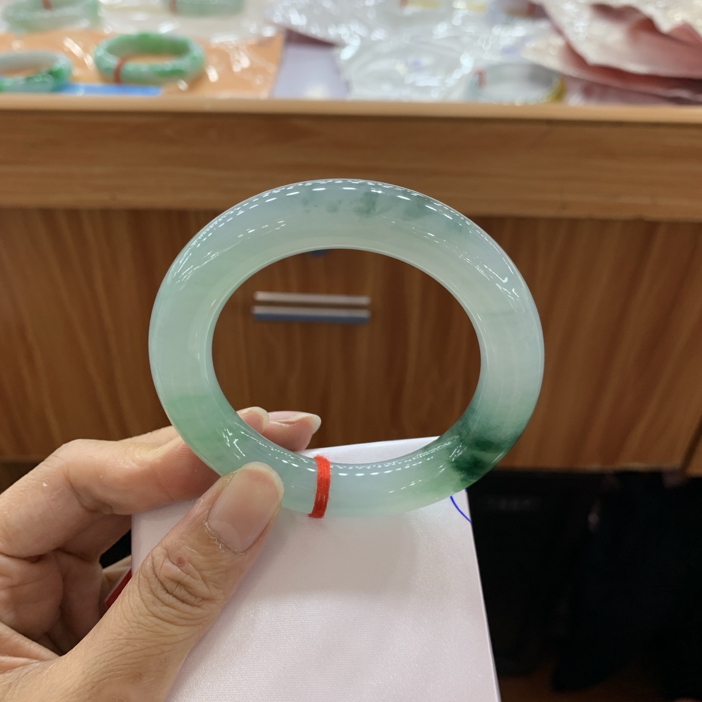 042239CK，冰飘花圆条翡翠手镯，54-11.9-11.7