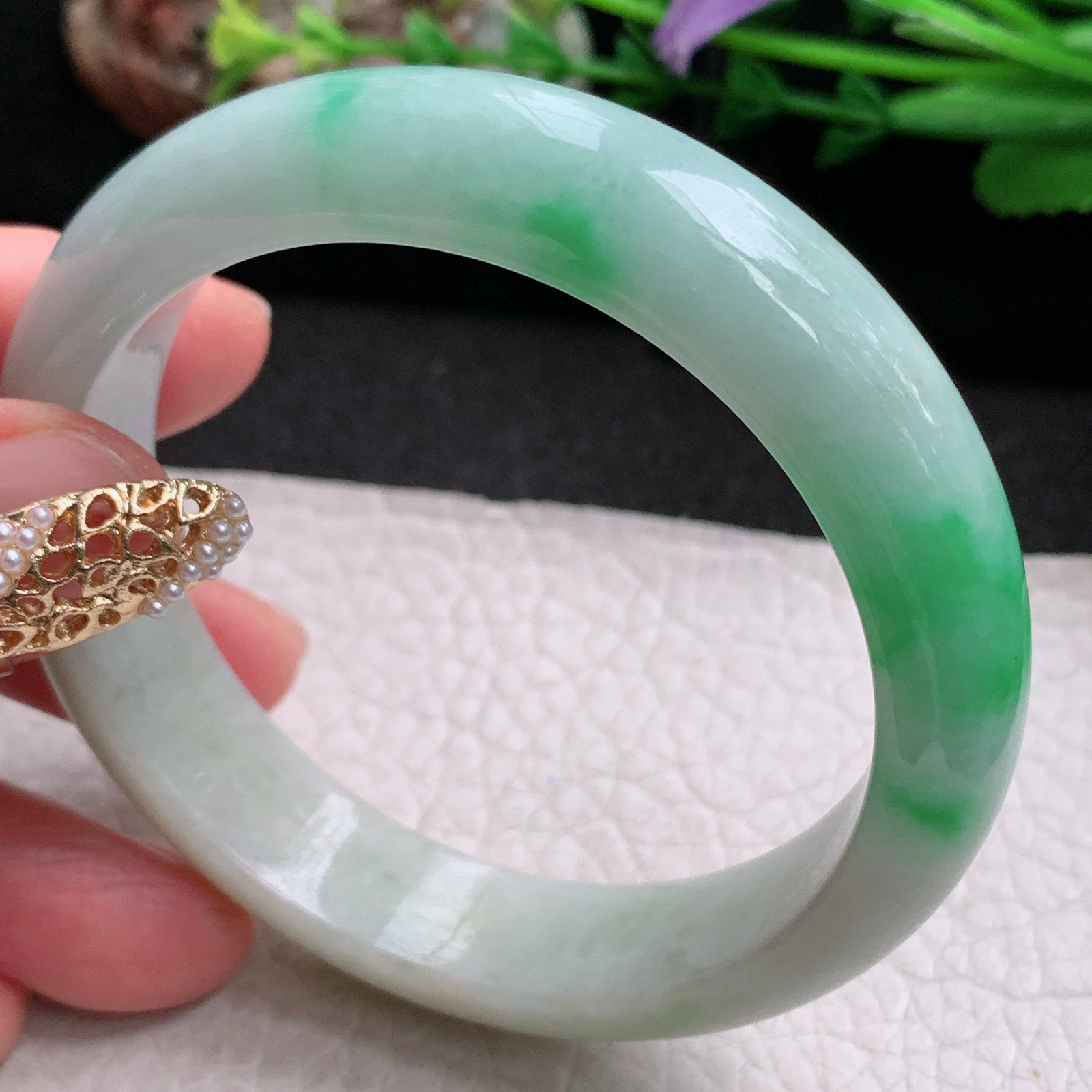 fx实拍55.8*14*8平安镯 天然缅甸翡翠a货手镯飘绿大气正圈玉镯子