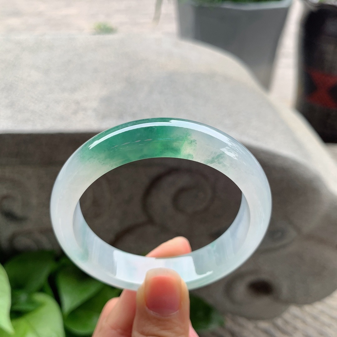 圈口55.4-13.5-7.7 【冰种飘绿正圈手镯】正圈55 56可戴