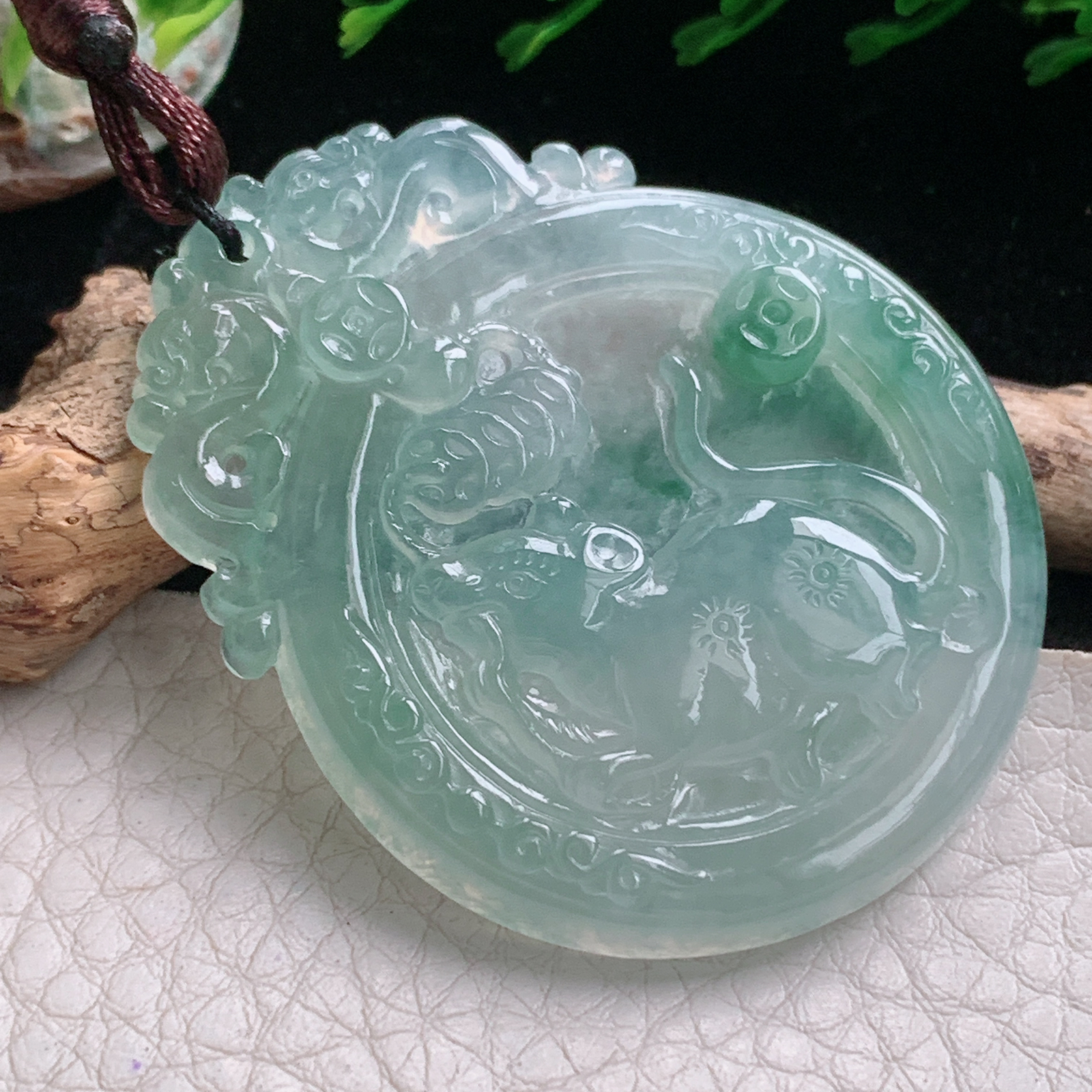 Bg实拍49.5*40*5.3缅甸翡翠冰种生肖老鼠吊坠招财老鼠守护神