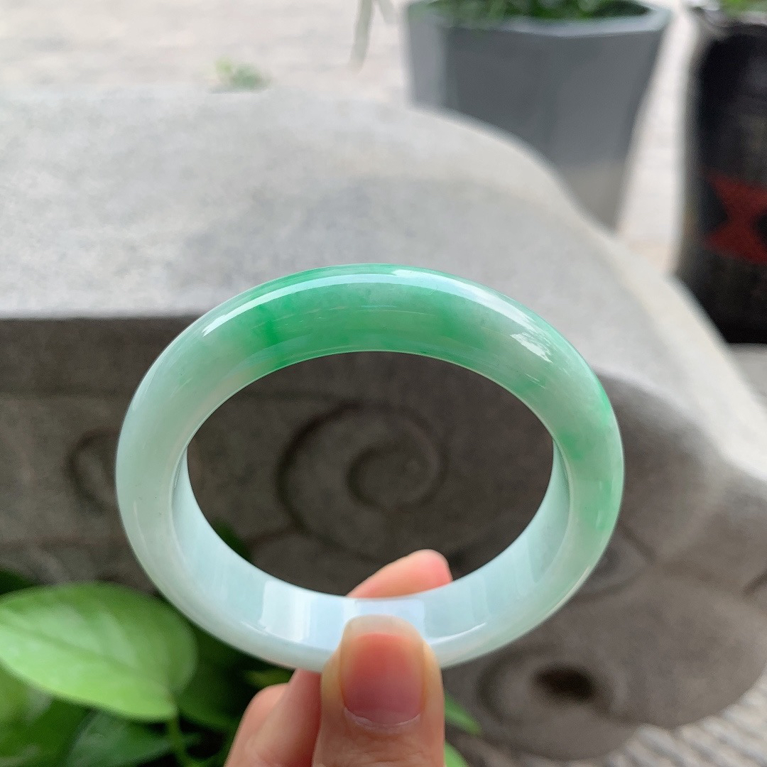 圈口54.5-12.6-8.4 【阳绿正圈手镯】正圈54 55可戴