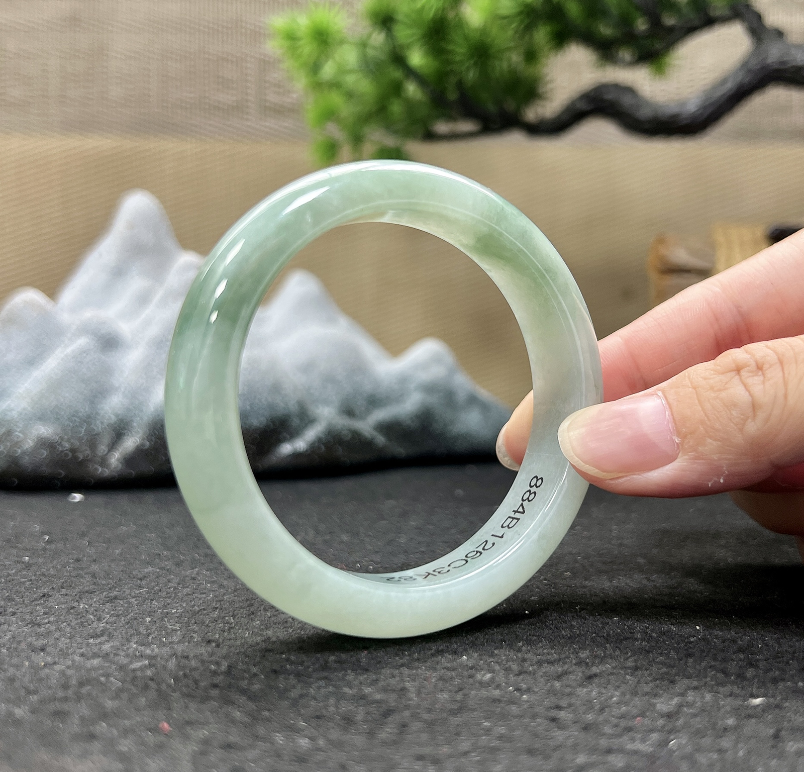 53圈口正圈晴底手镯