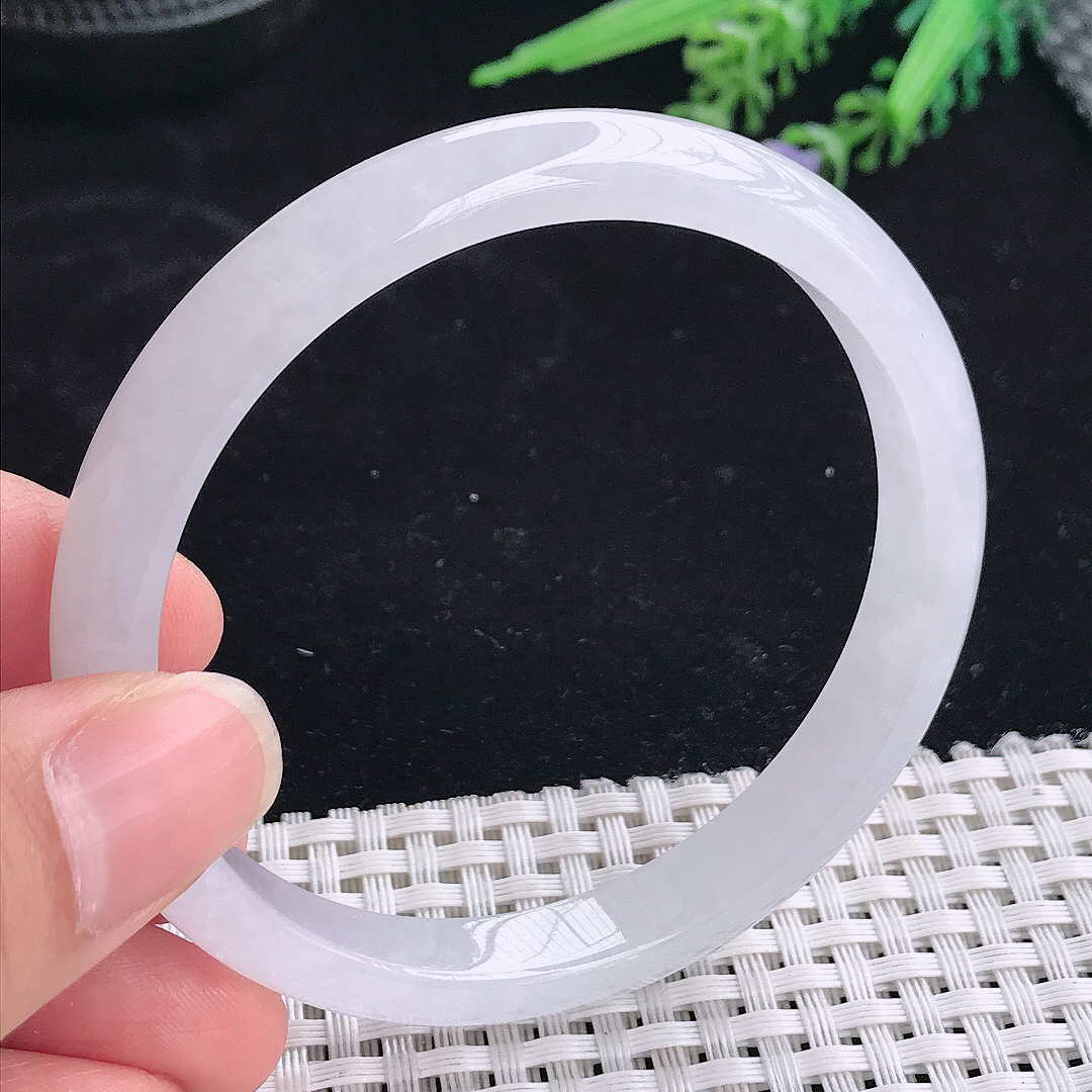 实拍A货翡翠59/9.2/6.7老坑冰润冰透月光白手镯宽边玉镯平安镯