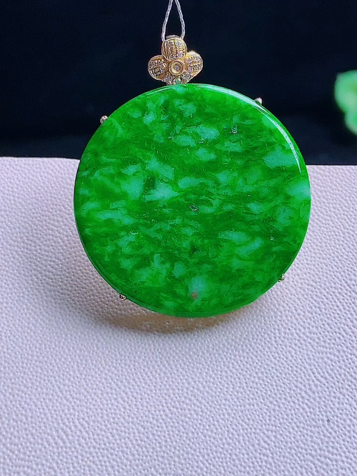 ，18k无事牌，无裂，尺寸34/28.4/3.2/编号g11cl  22