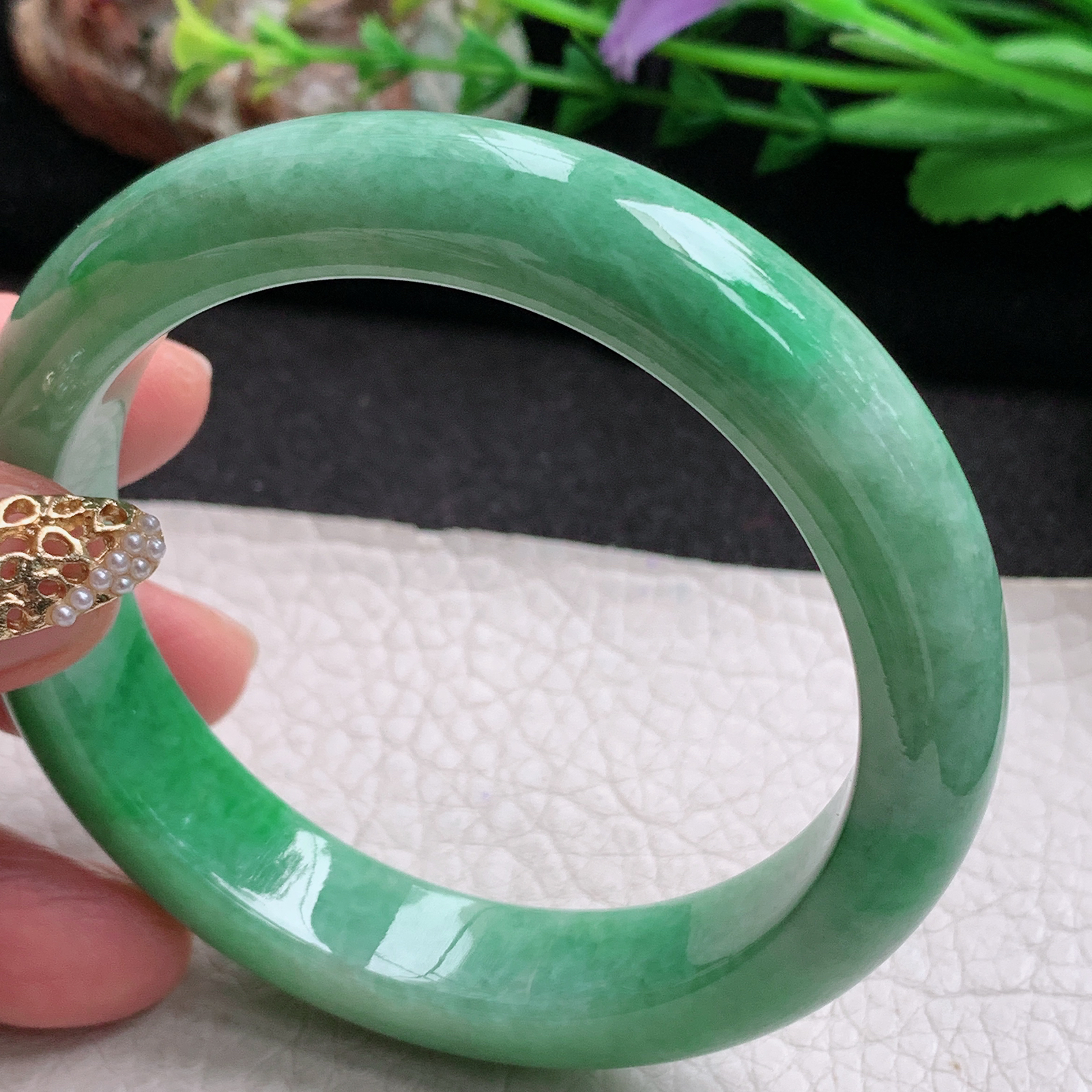 xx实拍57*12.9*8.8平安镯 天然缅甸翡翠a货手镯辣绿正圈玉镯子