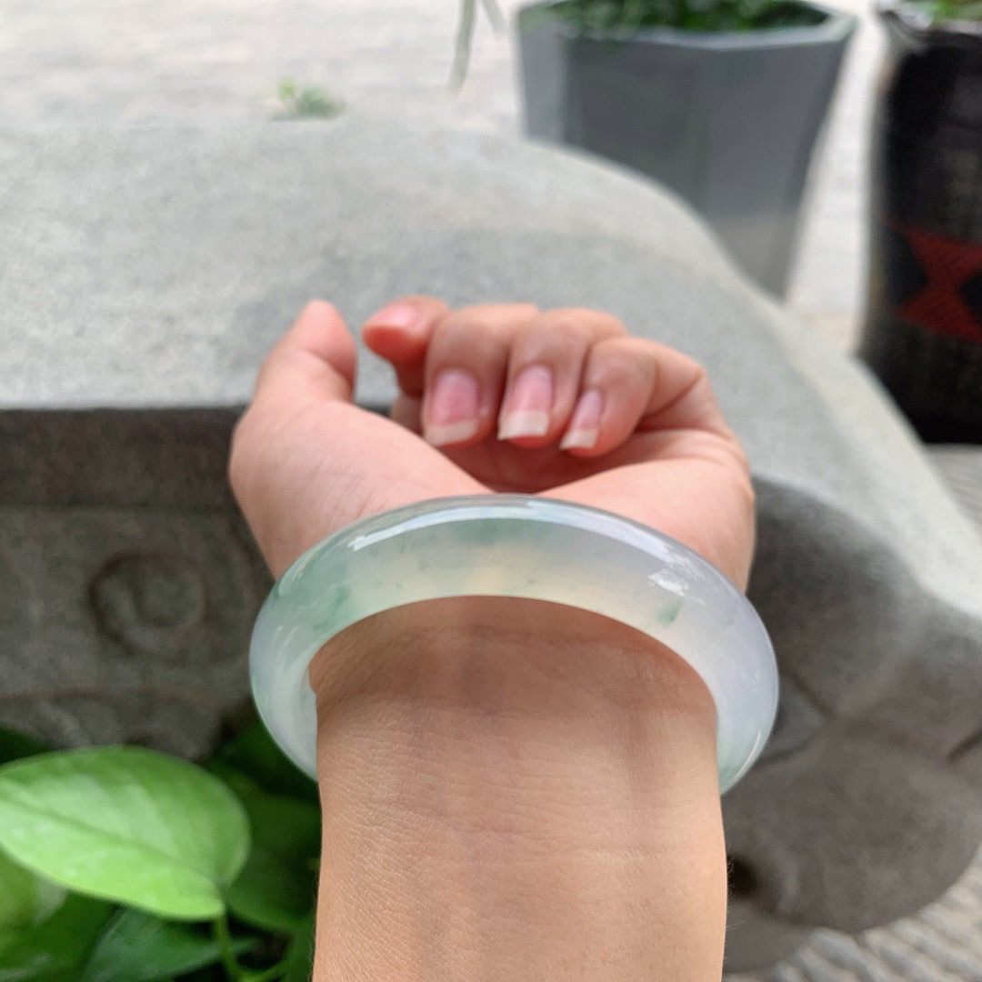 圈口56.8-13-8.2 【高冰飘花正圈手镯】正圈56 57可戴