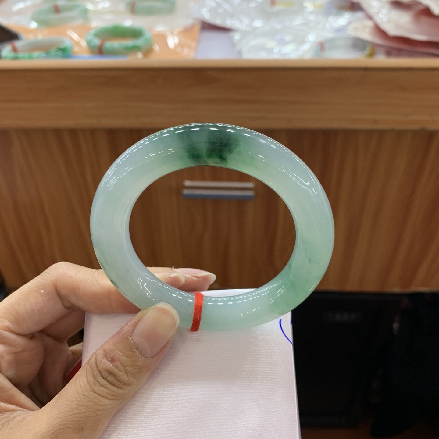 042239CK，冰飘花圆条翡翠手镯，54-11.9-11.7