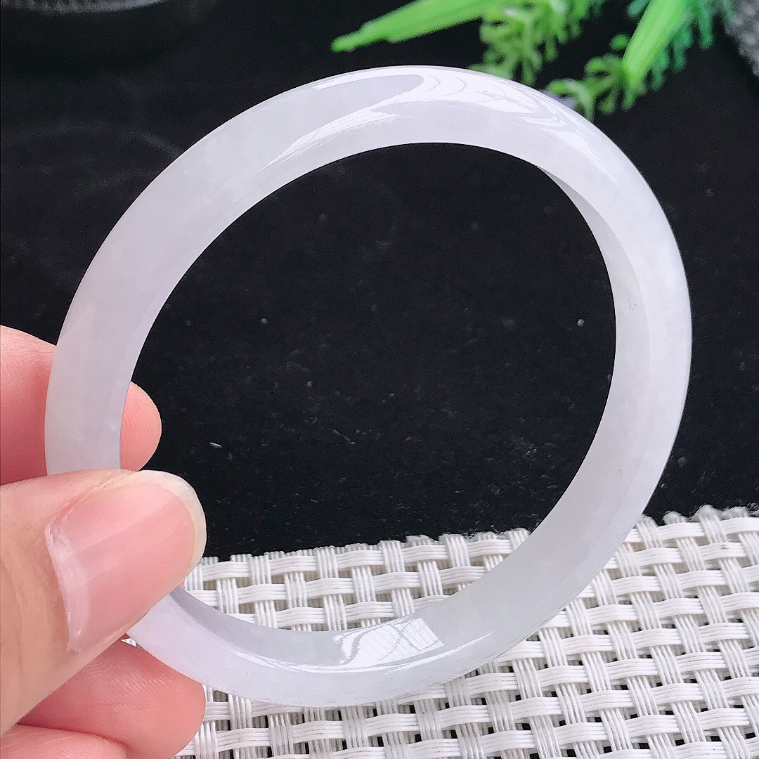 实拍A货翡翠59/9.2/6.7老坑冰润冰透月光白手镯宽边玉镯平安镯