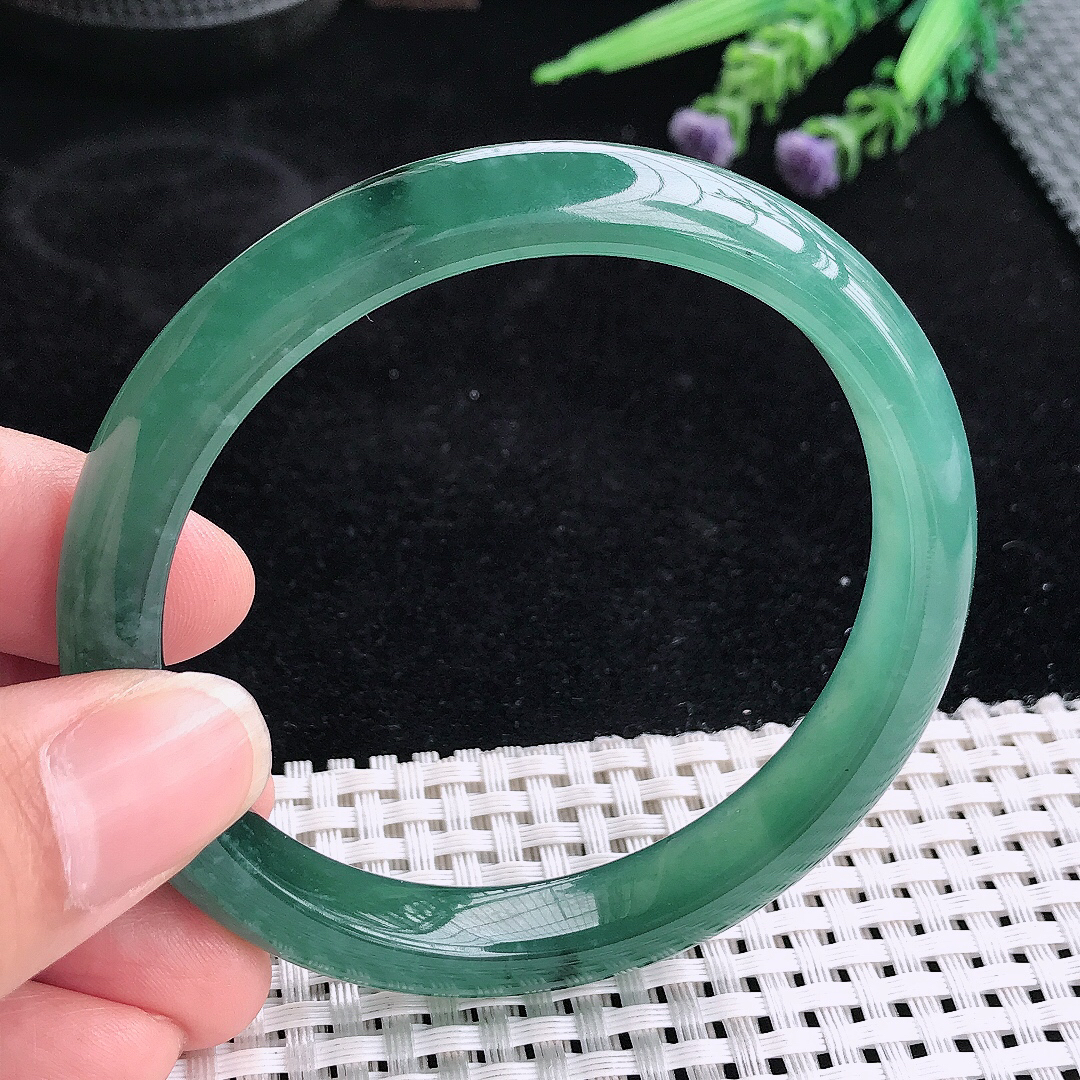 实拍A货翡翠59/10.1/7.8老坑冰透起胶满色蓝韵手镯宽边玉镯平安镯