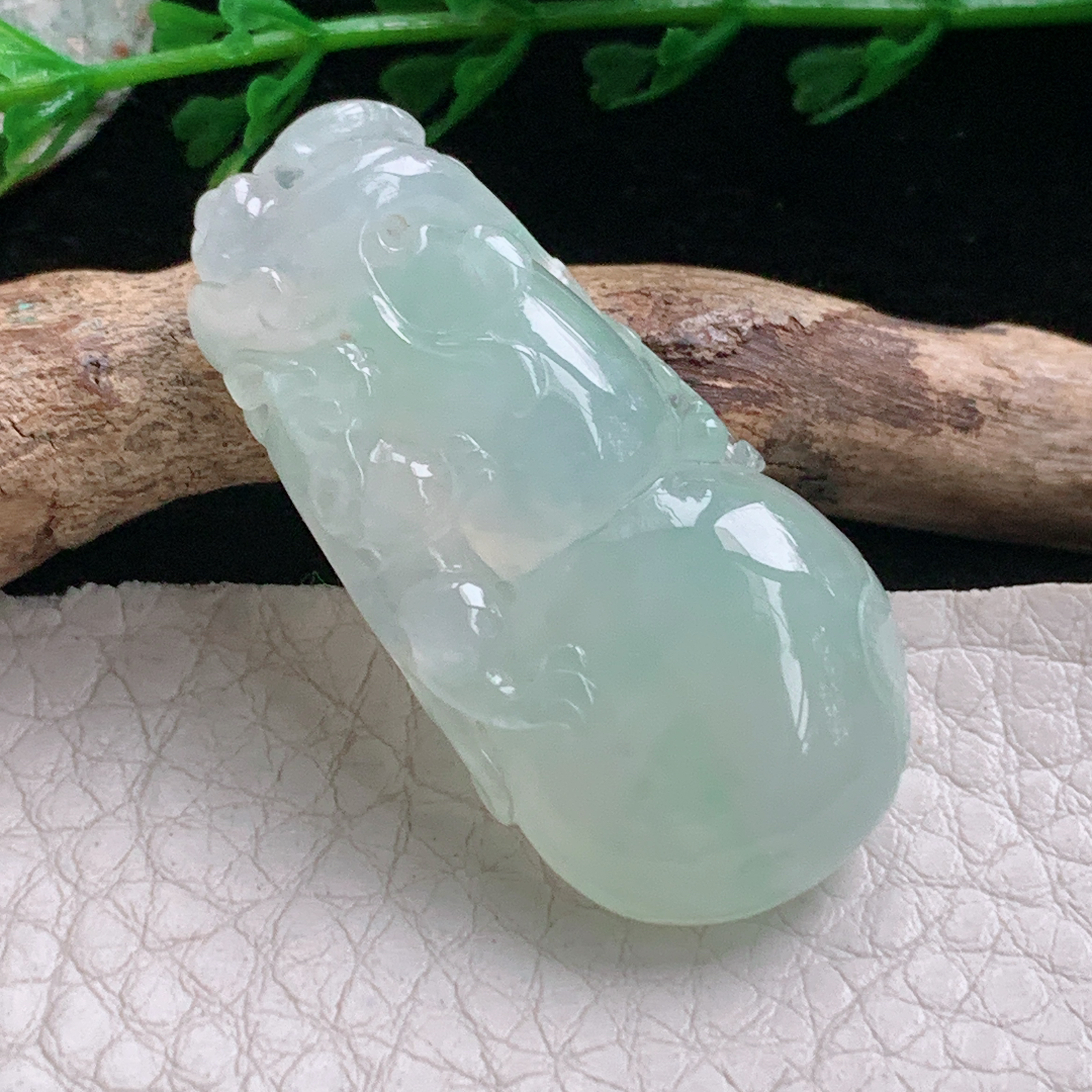 axm实拍38.8*19.6*8缅甸翡翠冰透大葫芦吊坠招财进宝玉坠