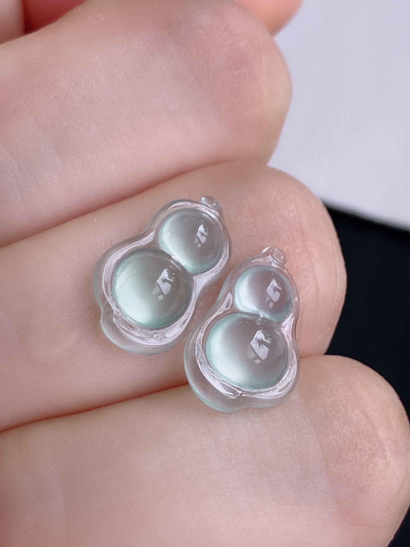 ️，冰透葫芦一对，晶莹剔透，尺寸15/9/4.3，自然光实拍