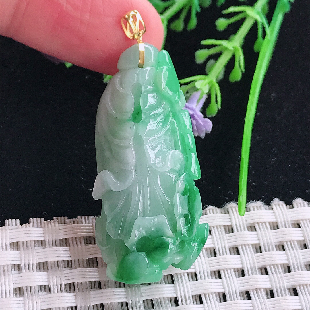 实拍a货翡翠39.8/18.5/14.5老坑18k金镶嵌精美飘绿白菜吊坠翡翠玉坠挂件