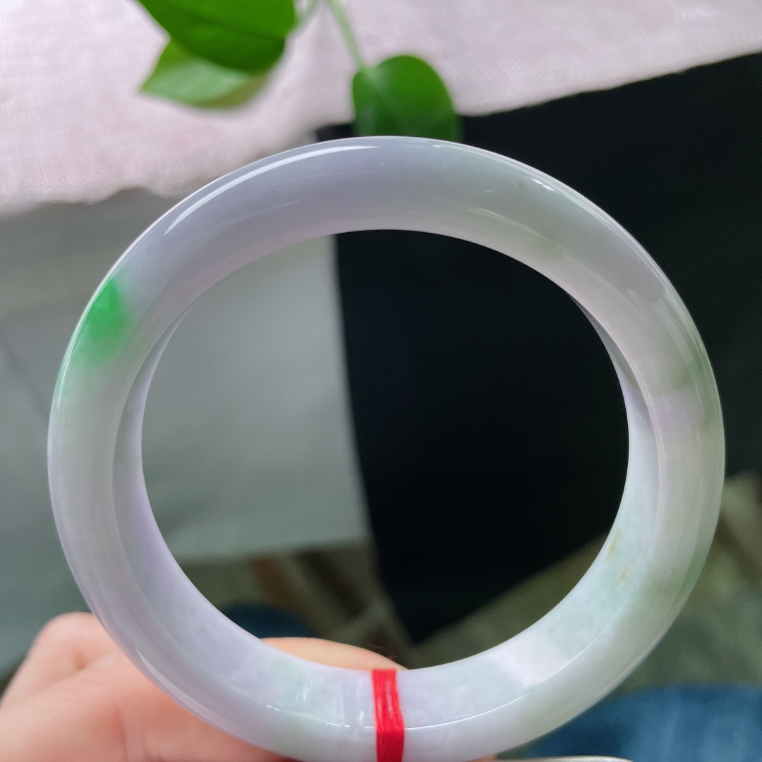 59.4/12.8/8.6，春带彩正圈，一抹翠色洋溢着生机与活力，水润，贵气，皮纹，ss51101a