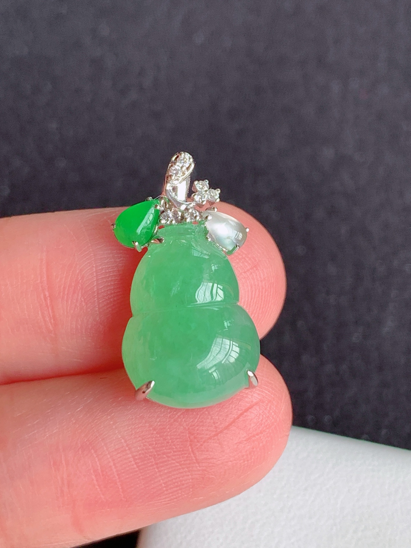 ️，18k镶嵌冰晴葫芦，无裂尺寸：20/7/11/6