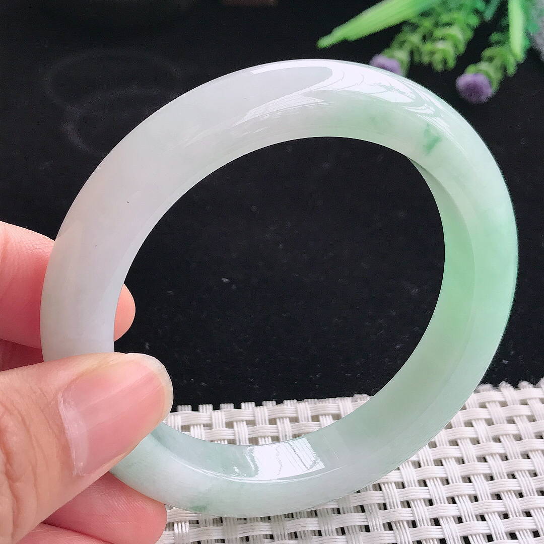 实拍A货翡翠58.8/11.6/9.8老坑冰润起胶冰晴手镯宽边玉镯平安镯