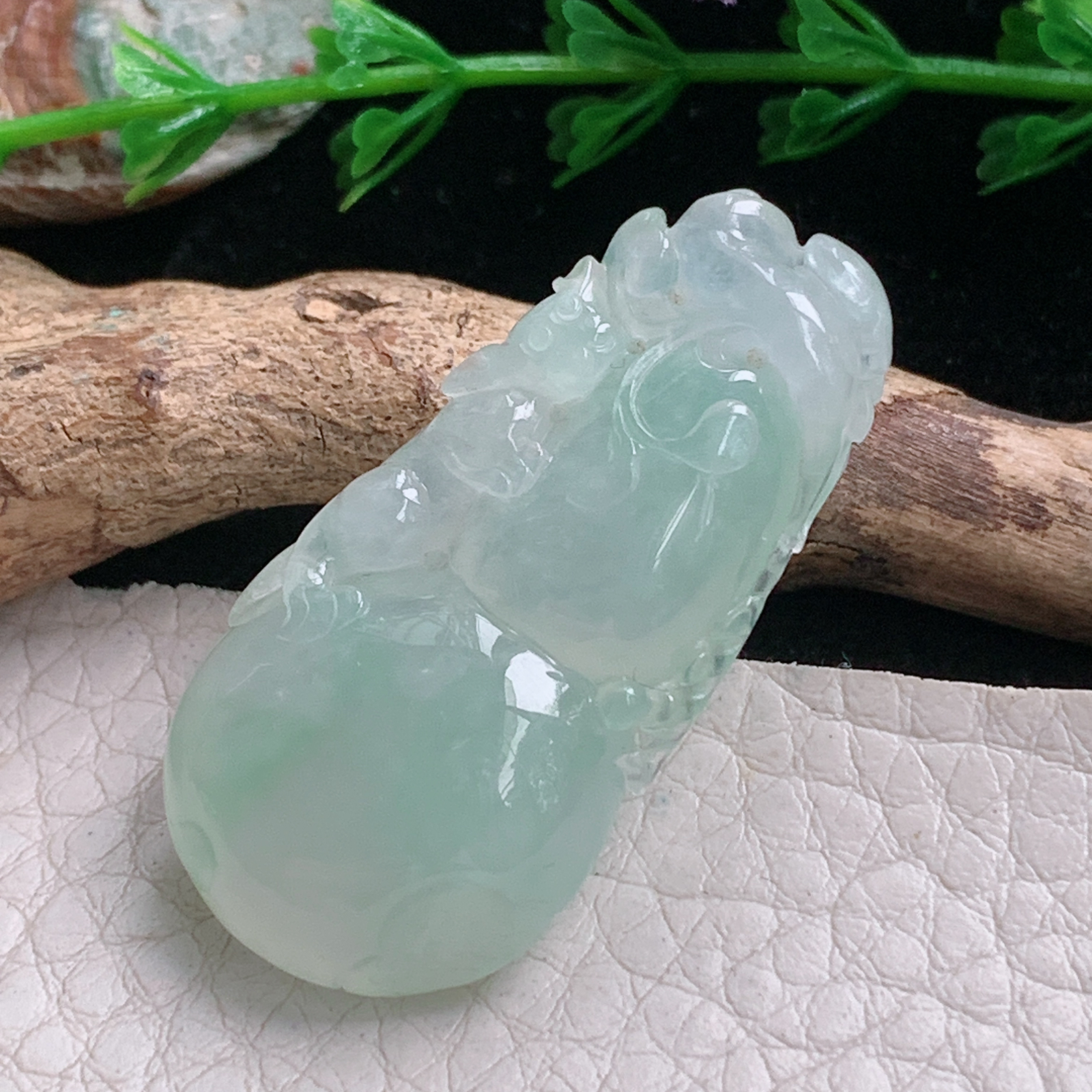 axm实拍38.8*19.6*8缅甸翡翠冰透大葫芦吊坠招财进宝玉坠