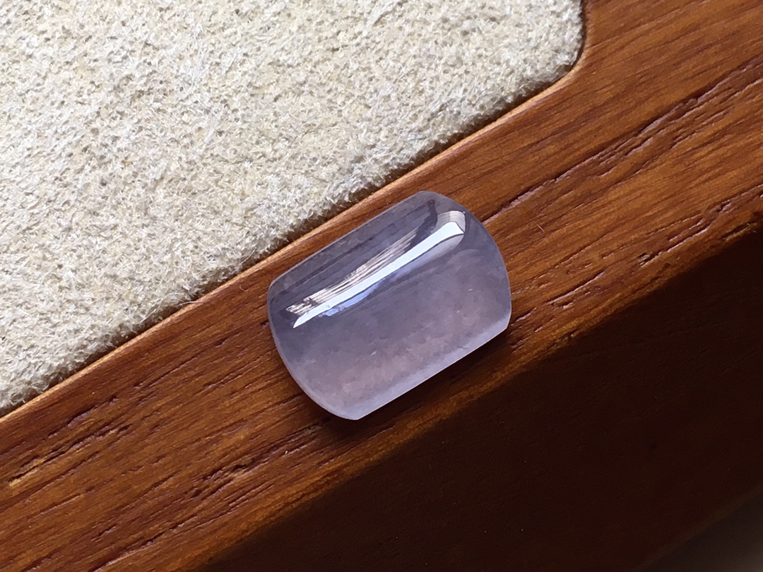 ️ 冰种紫色马鞍，紫色漂亮，种水，无裂，尺寸12/8.4/3.5，超值