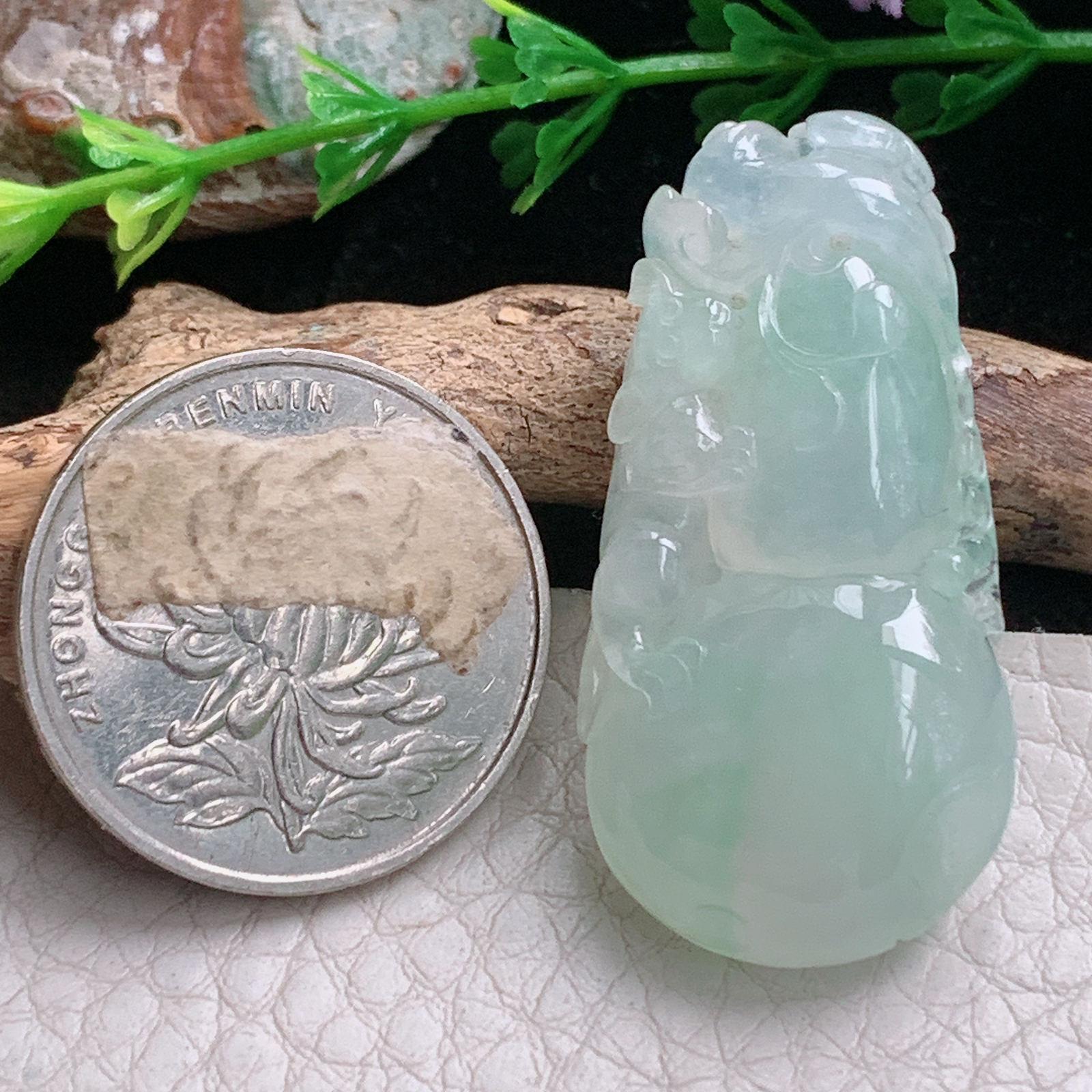 axm实拍38.8*19.6*8缅甸翡翠冰透大葫芦吊坠招财进宝玉坠