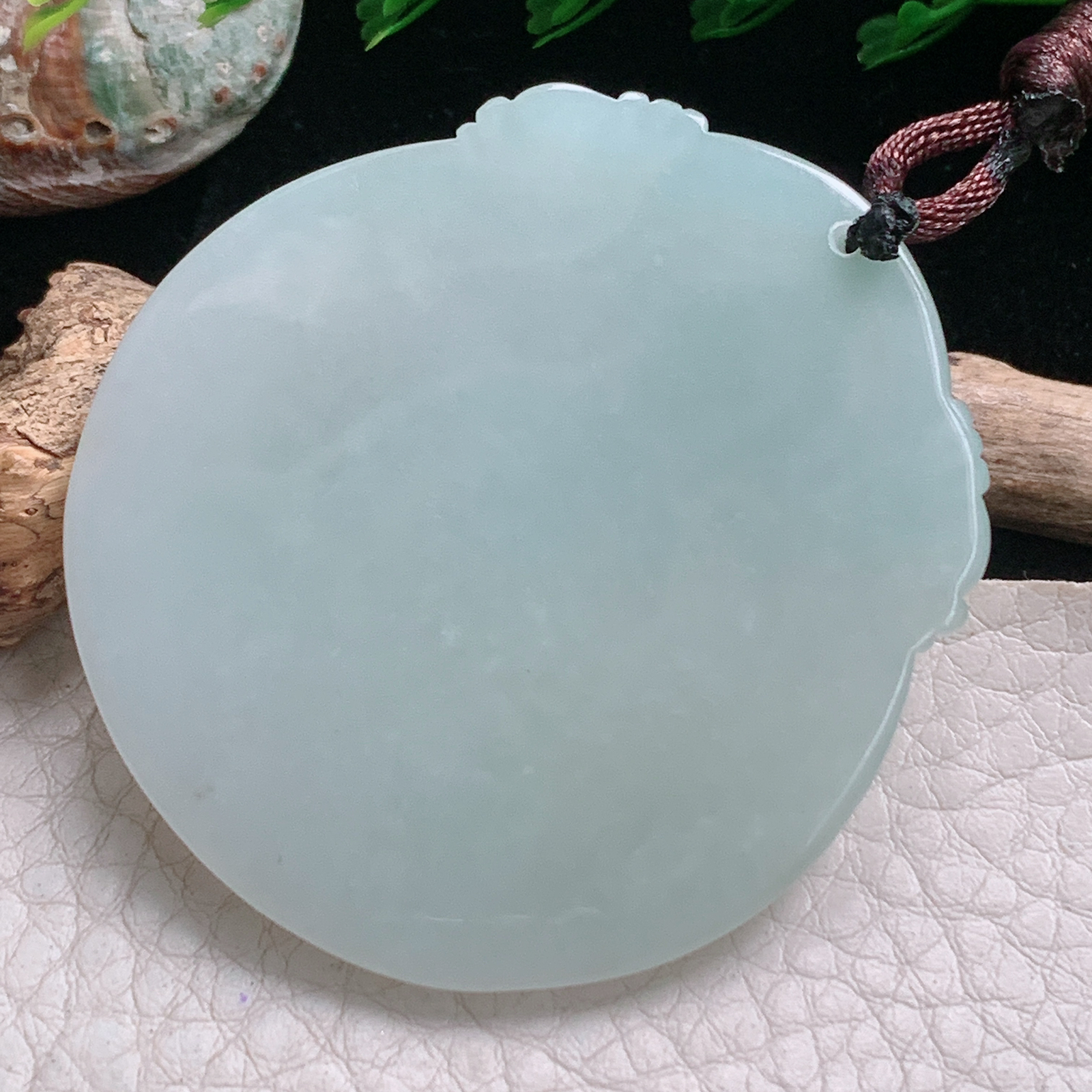 Bg实拍51.5*48*5.8缅甸翡翠浅绿大势至观音菩提吊坠持莲观世音