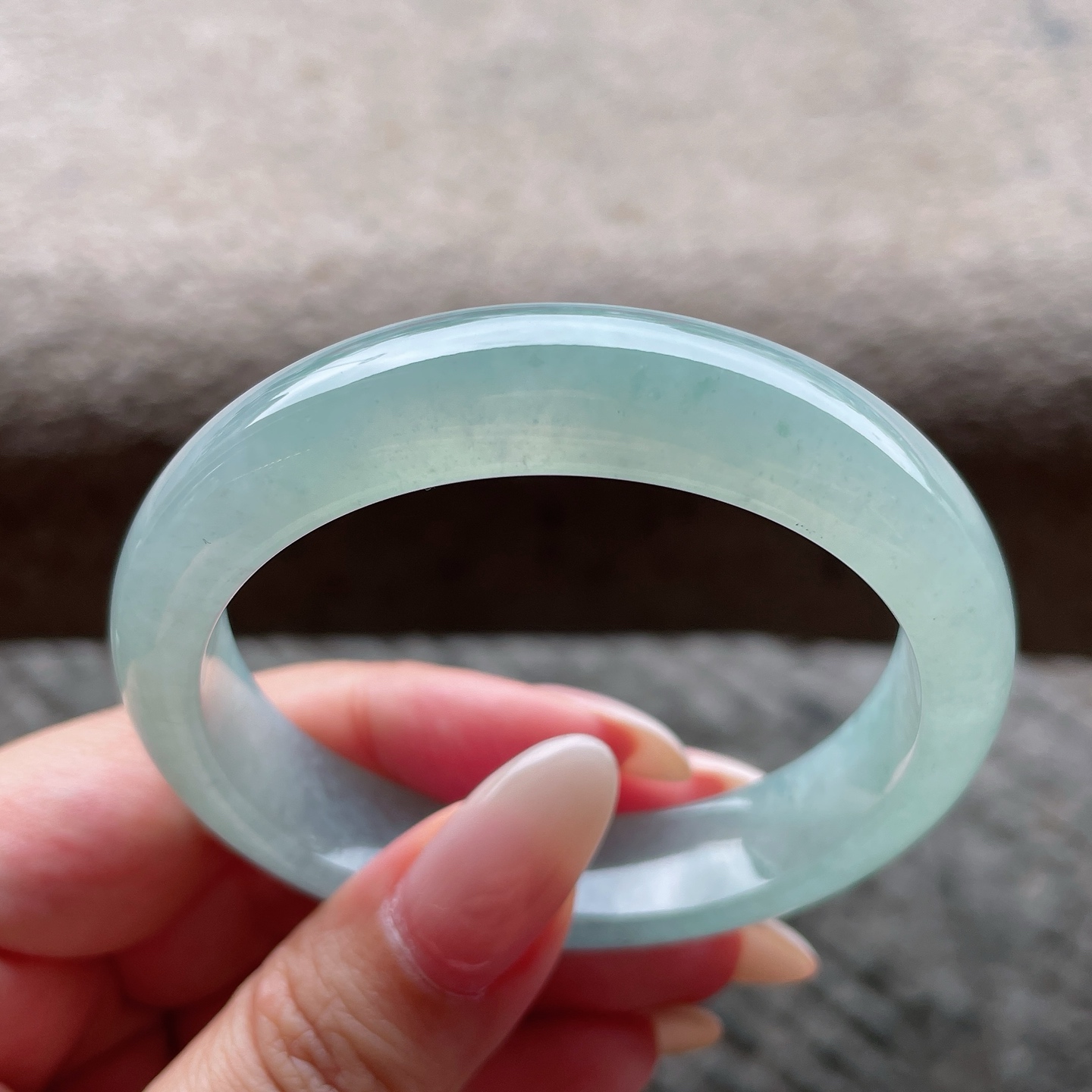 正圈54 55，圈口54-12.6-7.8，编码0423X3，冰种晴水，晶莹剔透，水润，种老，无裂