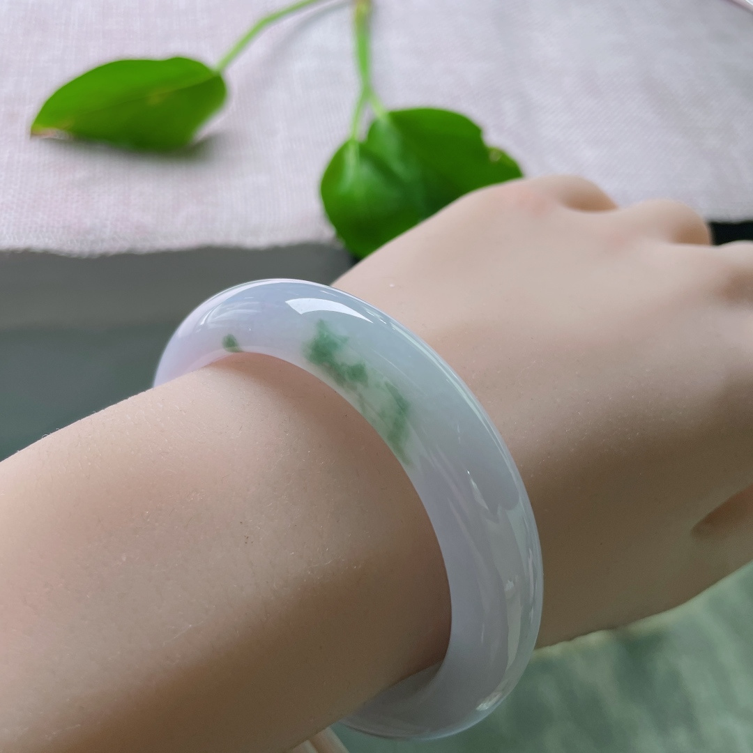 52.4/12.6/8.2，正圈，飘花增添几分灵动活泼，紫玉嫣然，种老，无裂，ss51760a