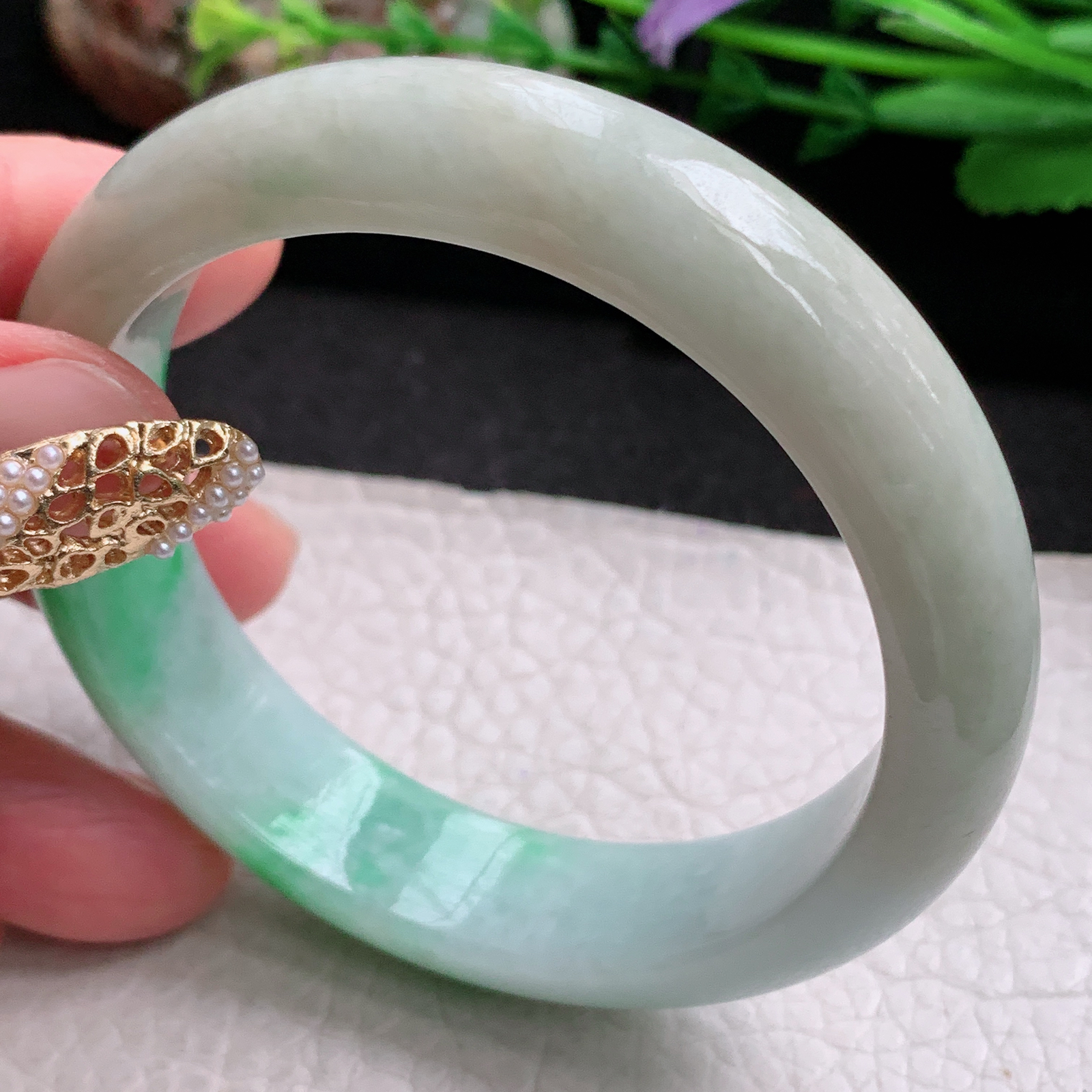 fx实拍55.8*14*8平安镯 天然缅甸翡翠a货手镯飘绿大气正圈玉镯子