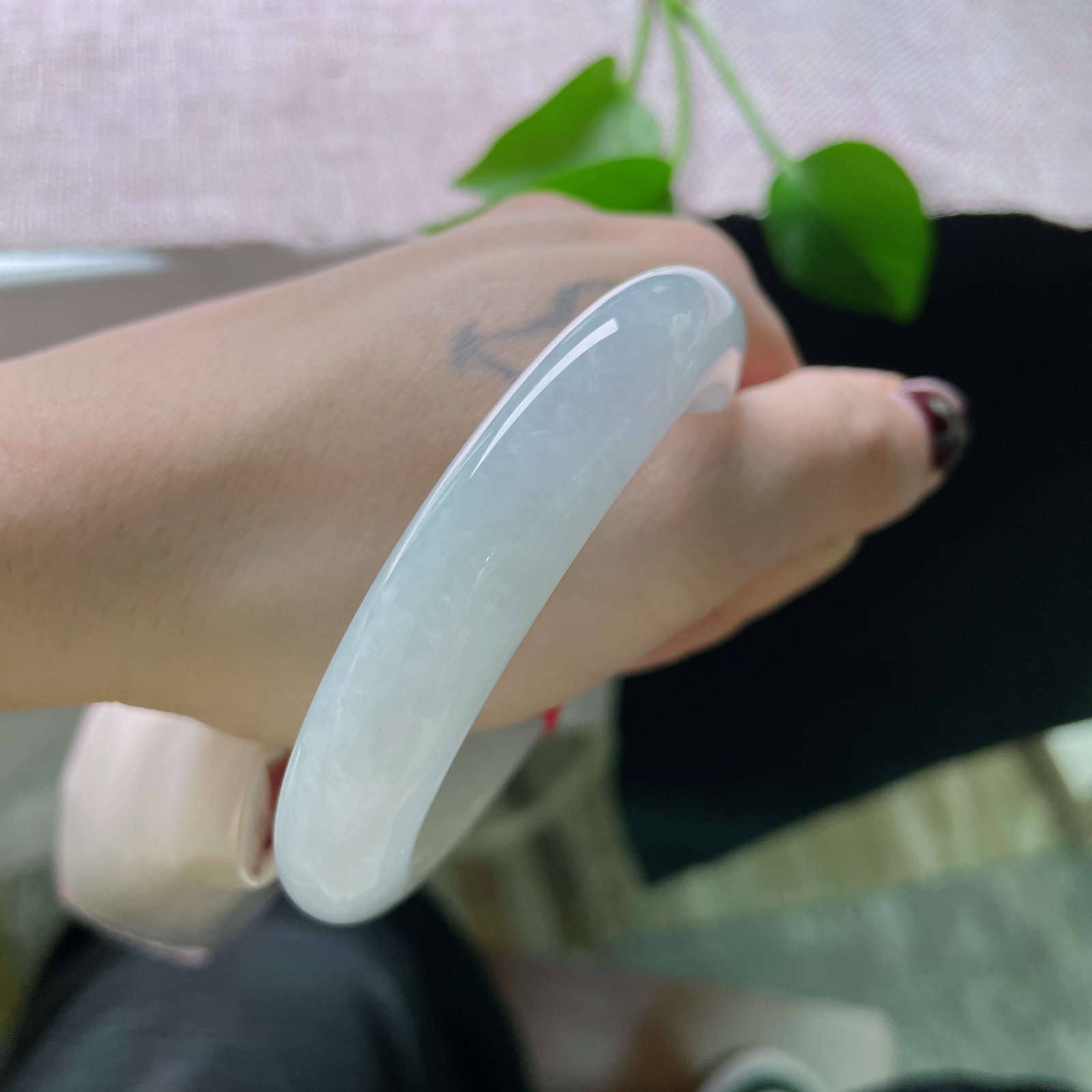 55.2/11.9/8.7，微紫底正圈，浅笑轻柔，温柔，素雅不张扬，种老，ss50074a..