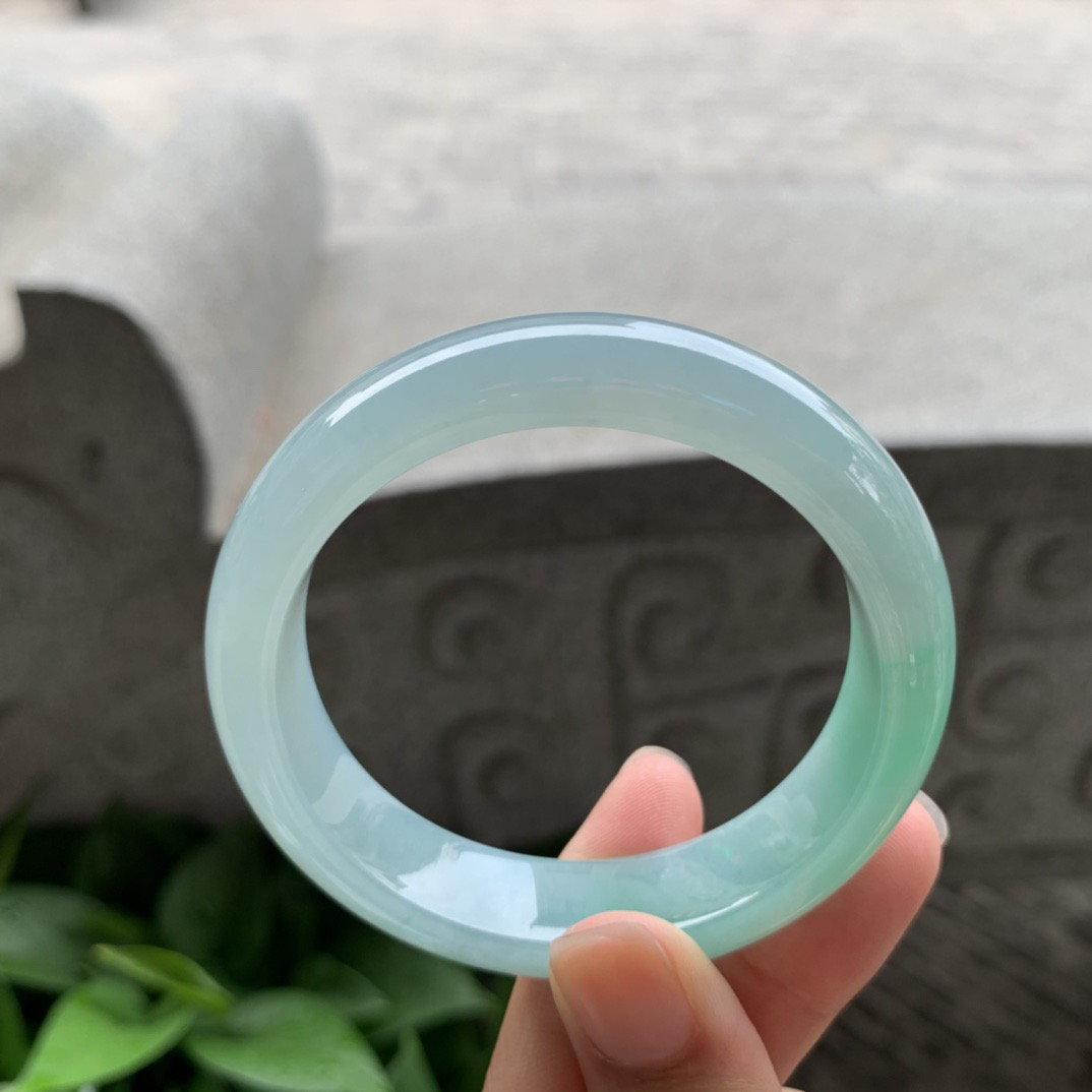 小圈口51.8-13.4-7.9 【冰果绿正圈手镯】正圈51 52可戴