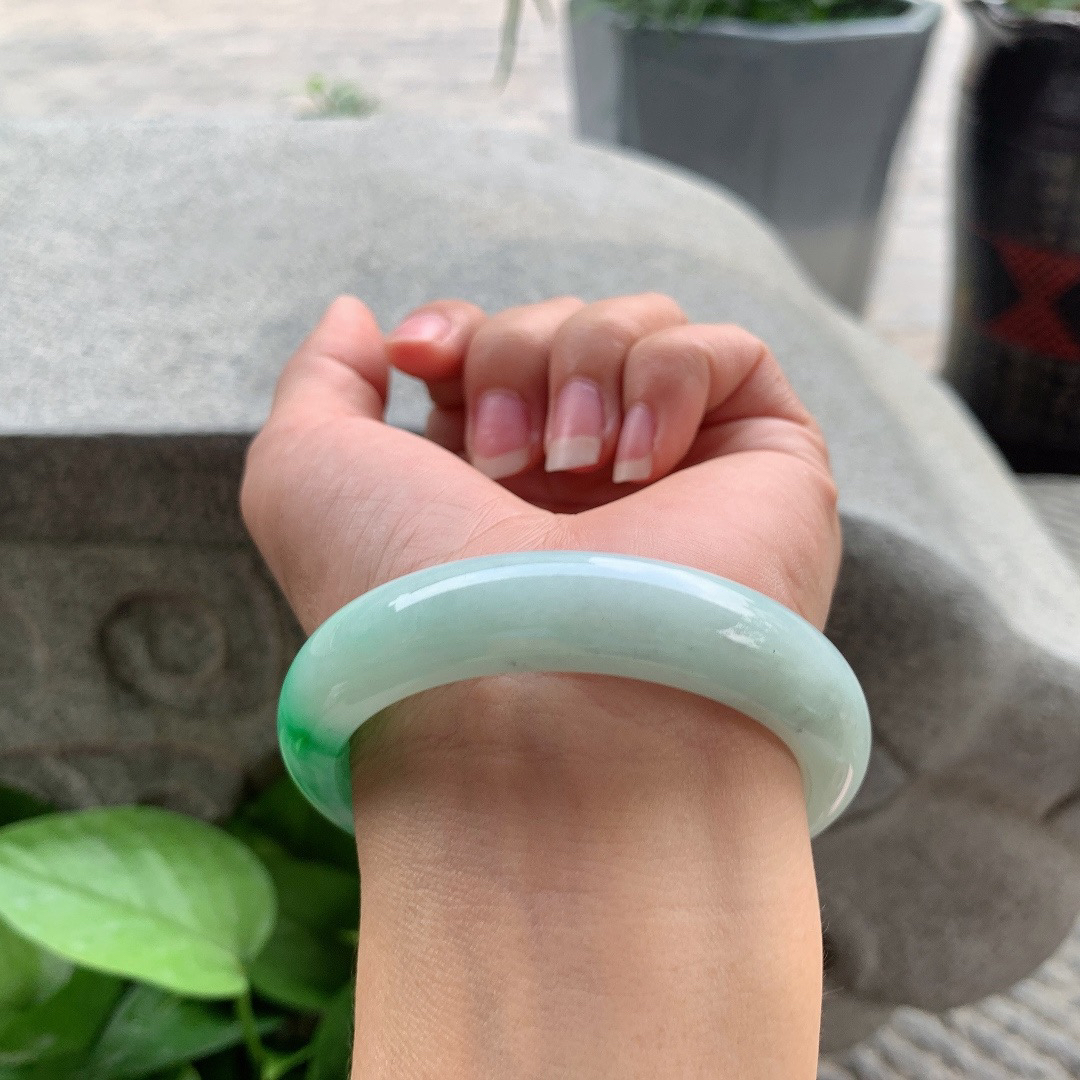 圈口54.5-12.6-8.4 【阳绿正圈手镯】正圈54 55可戴