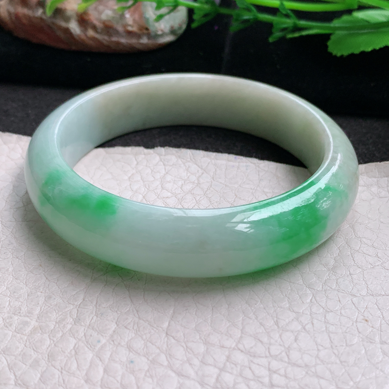 fx实拍55.8*14*8平安镯 天然缅甸翡翠a货手镯飘绿大气正圈玉镯子