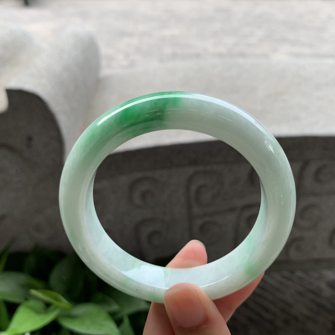 圈口 57.3-12.8-9.8【飘辣绿正圈手镯】正圈57 58可戴