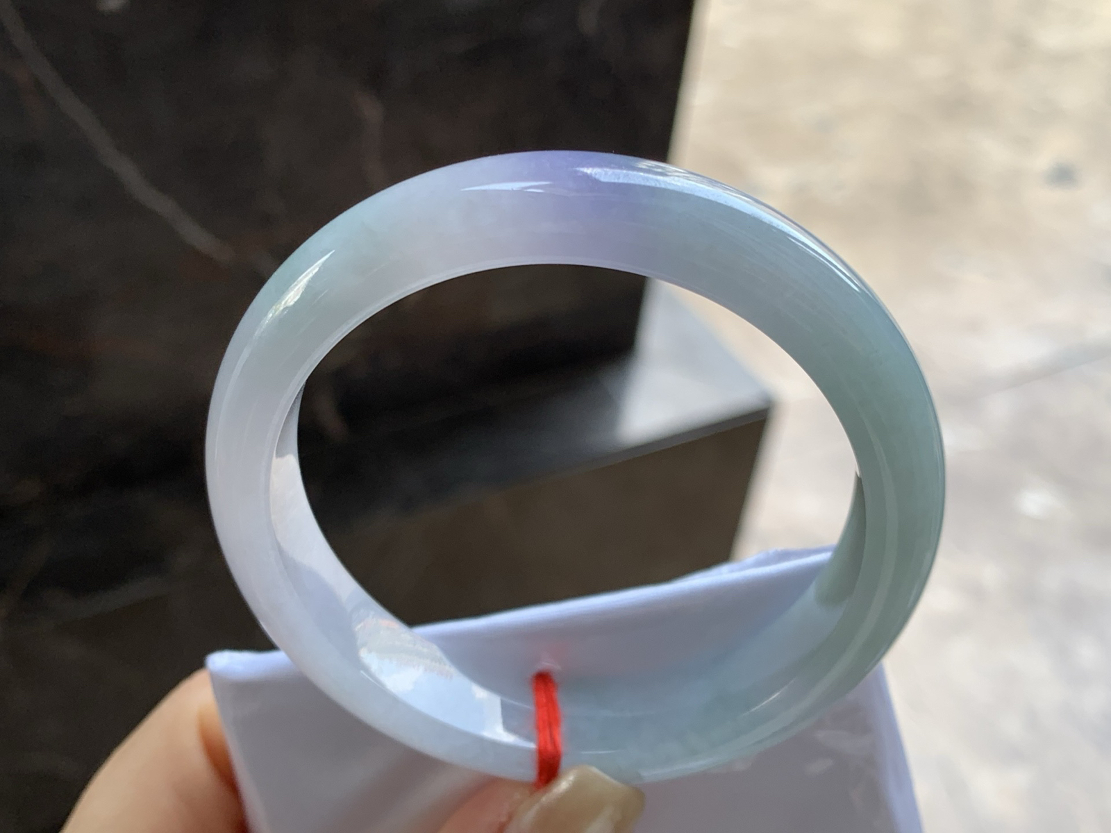 56-12-8

紫罗兰手镯^_^底子细腻 颜色浓郁漂亮