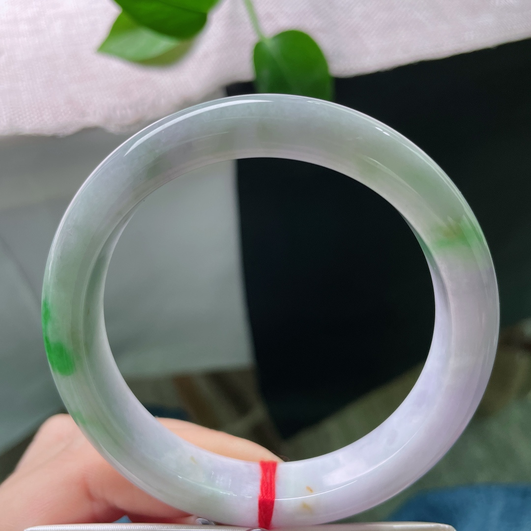 59.2/12.1/8.7春带彩正圈，水润，色彩斑斓，贵气，温柔大方，皮纹，无裂，ss51095a