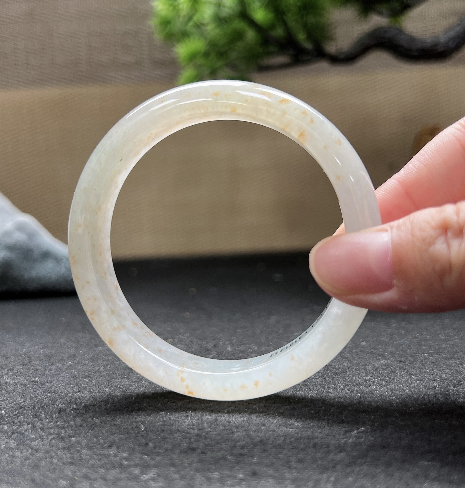 56圈口正圈洒金手镯