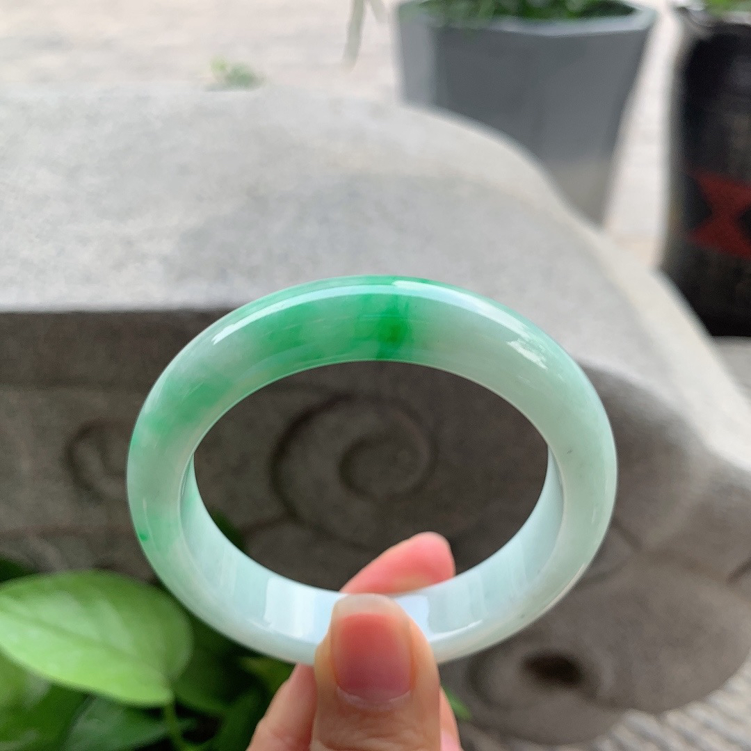 圈口54.5-12.6-8.4 【阳绿正圈手镯】正圈54 55可戴