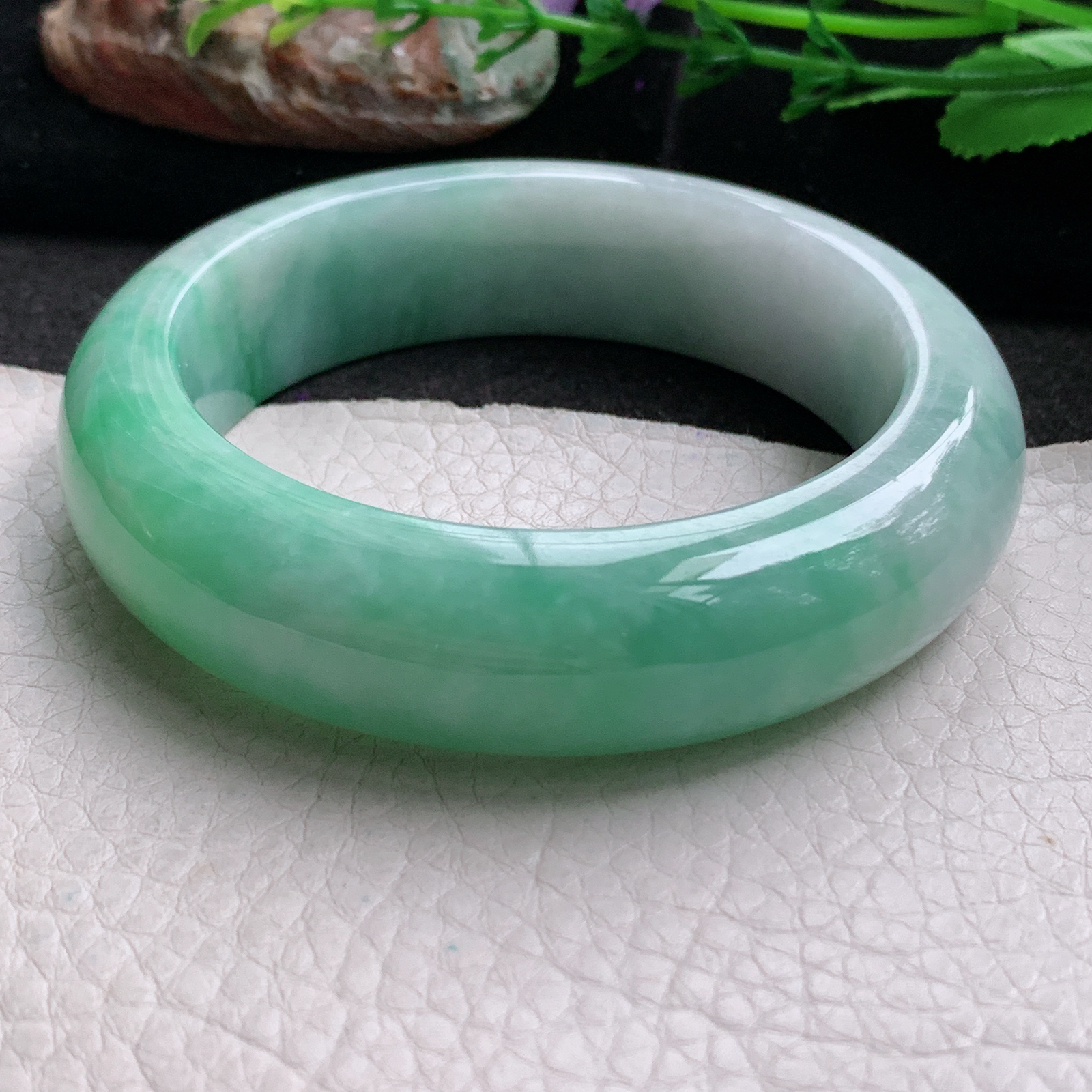 xc稀有款58*16.8*11轮胎镯 天然缅甸翡翠a货手镯水润飘绿厚装正圈玉镯子