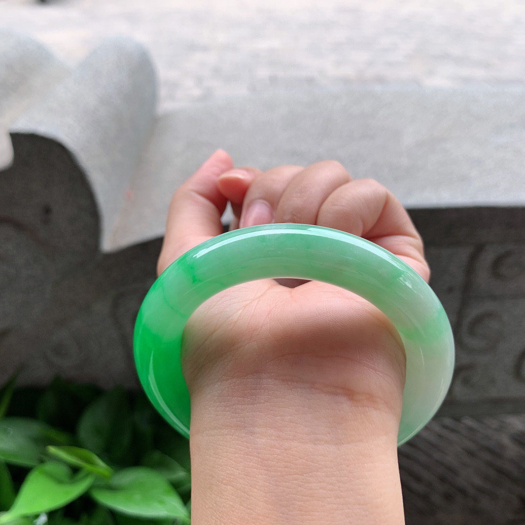 圈口56-12.3 【正阳绿圆条手镯】圆条56 57可戴