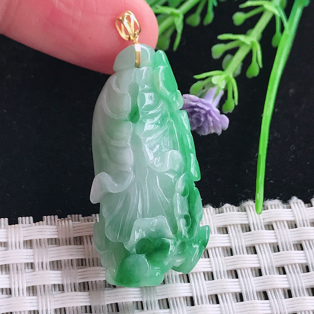 实拍a货翡翠39.8/18.5/14.5老坑18k金镶嵌精美飘绿白菜吊坠翡翠玉坠挂件