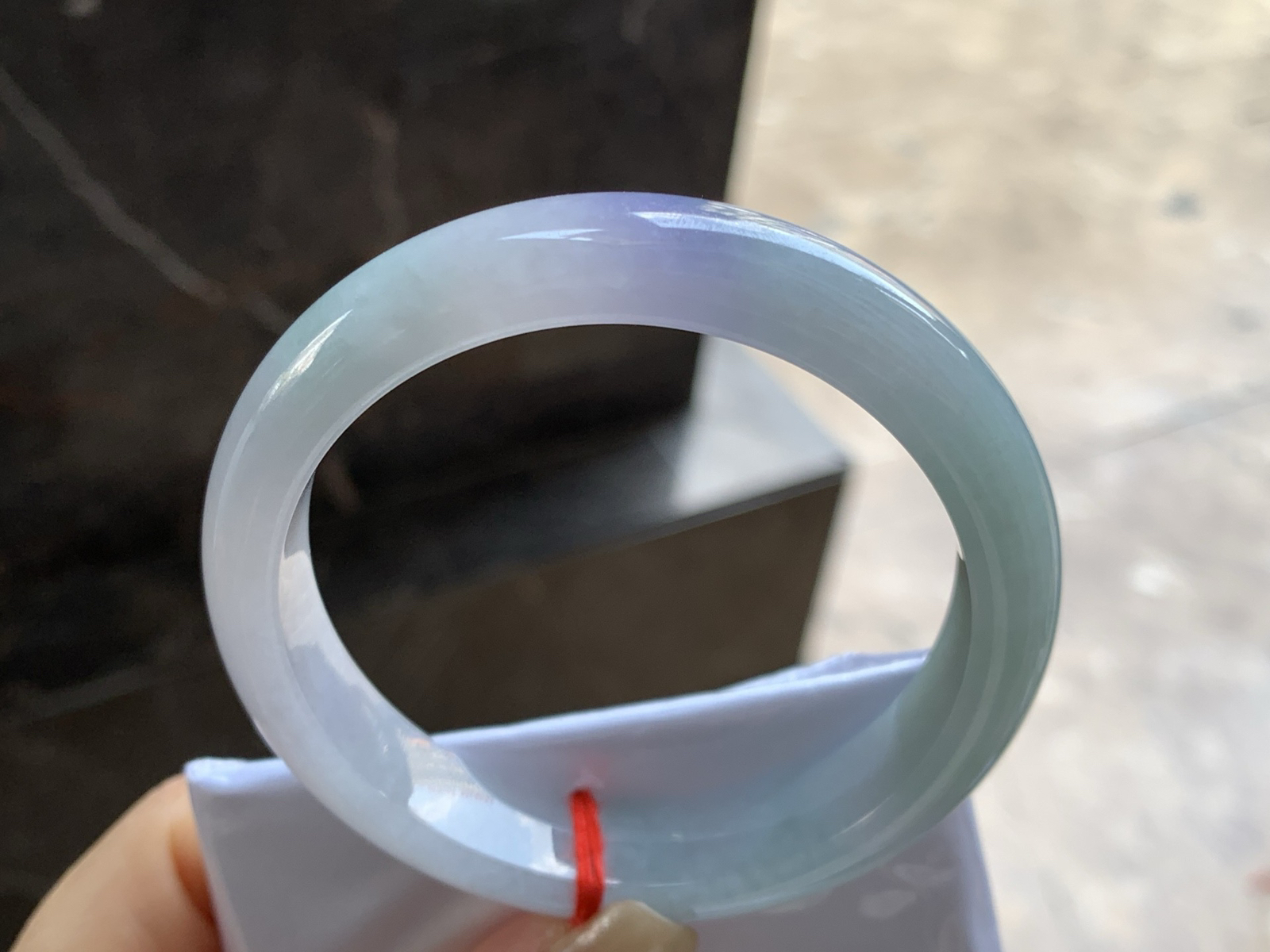 56-12-8

紫罗兰手镯^_^底子细腻 颜色浓郁漂亮