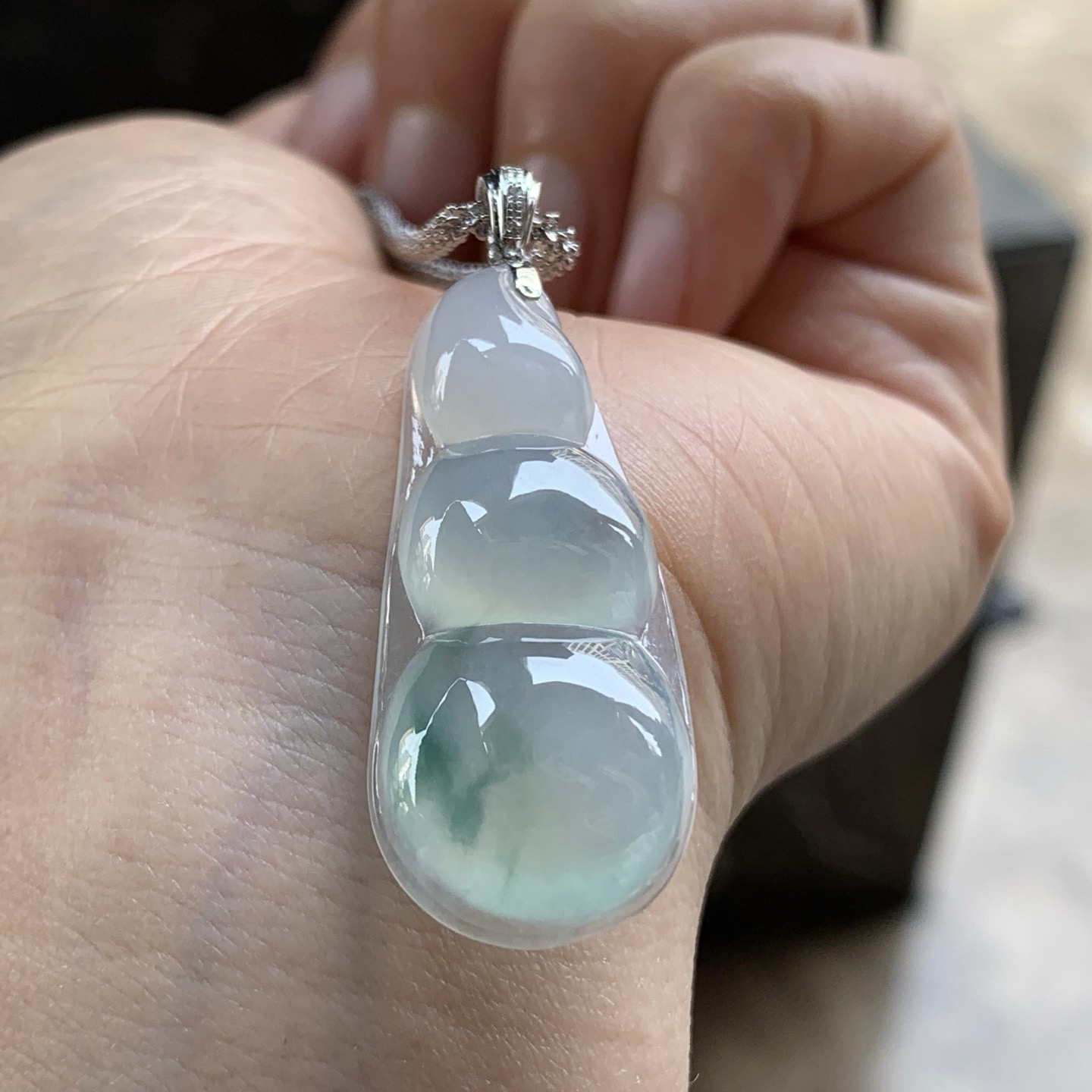 金扣蓝花豆子^_^玉质温润