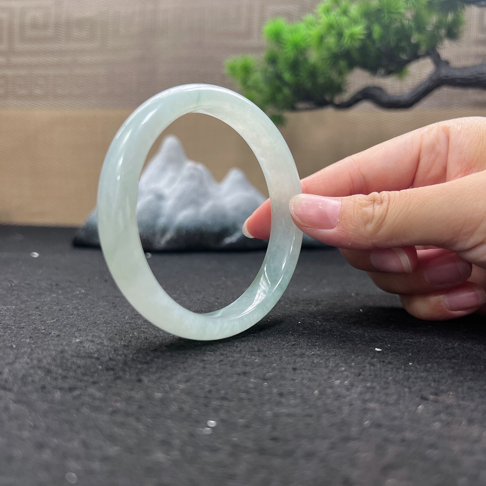 60圈口正圈半山水手镯